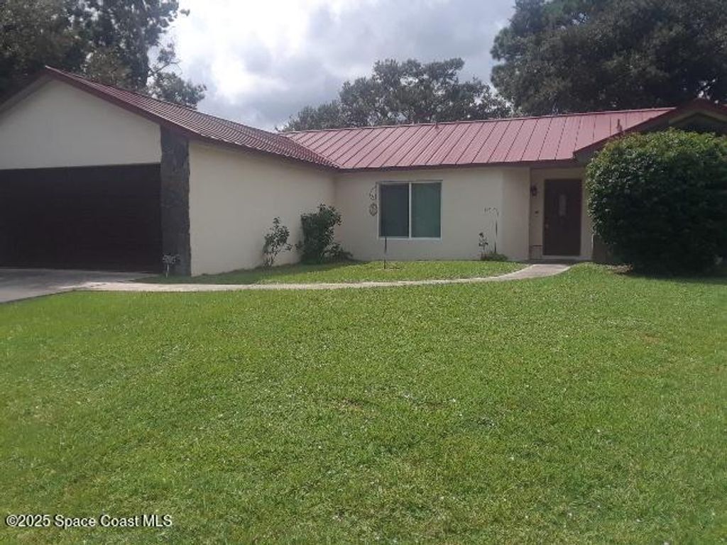 Photo of 282 Velvet Avenue NE, Palm Bay, FL 32907 (MLS # 1057913)