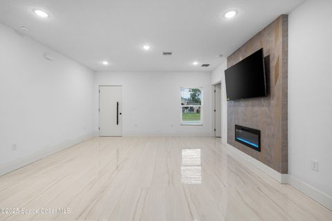 1091 Tolson Street SE Palm Bay FL 32909