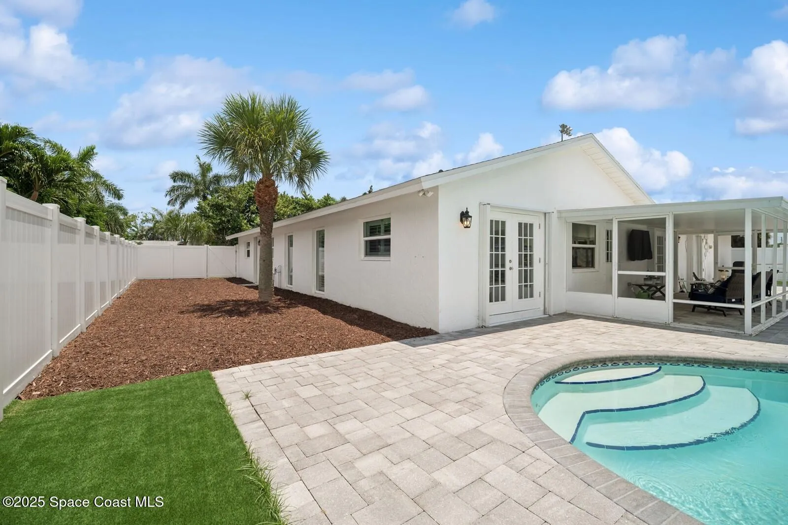 Satellite Beach, Florida 32937, United States, 3 Bedrooms Bedrooms, ,2 BathroomsBathrooms,Residential,Active,171819