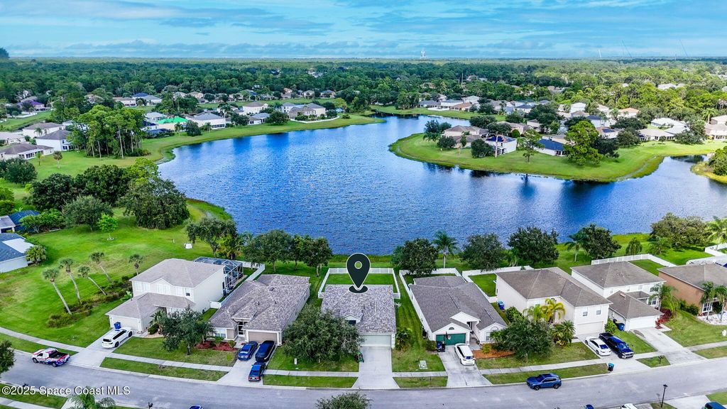 Photo of 1705 Las Palmos Drive, Palm Bay, FL 32908 (MLS # 1057516)