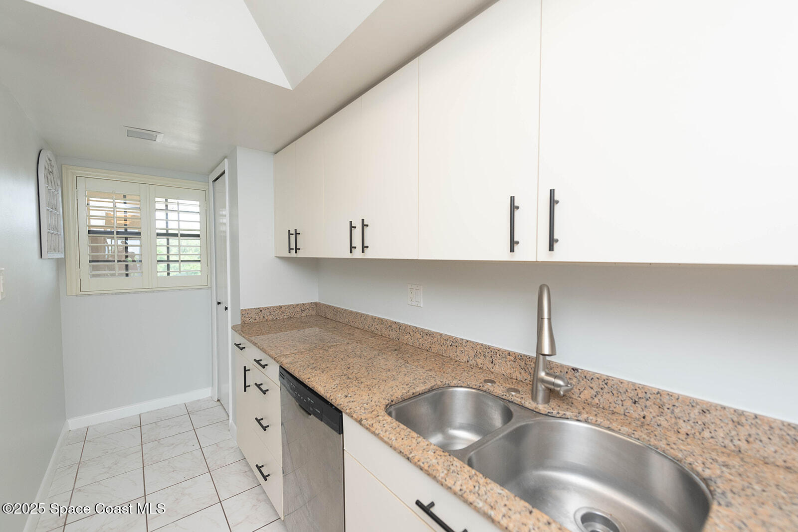 1049 Rockledge Drive 507b