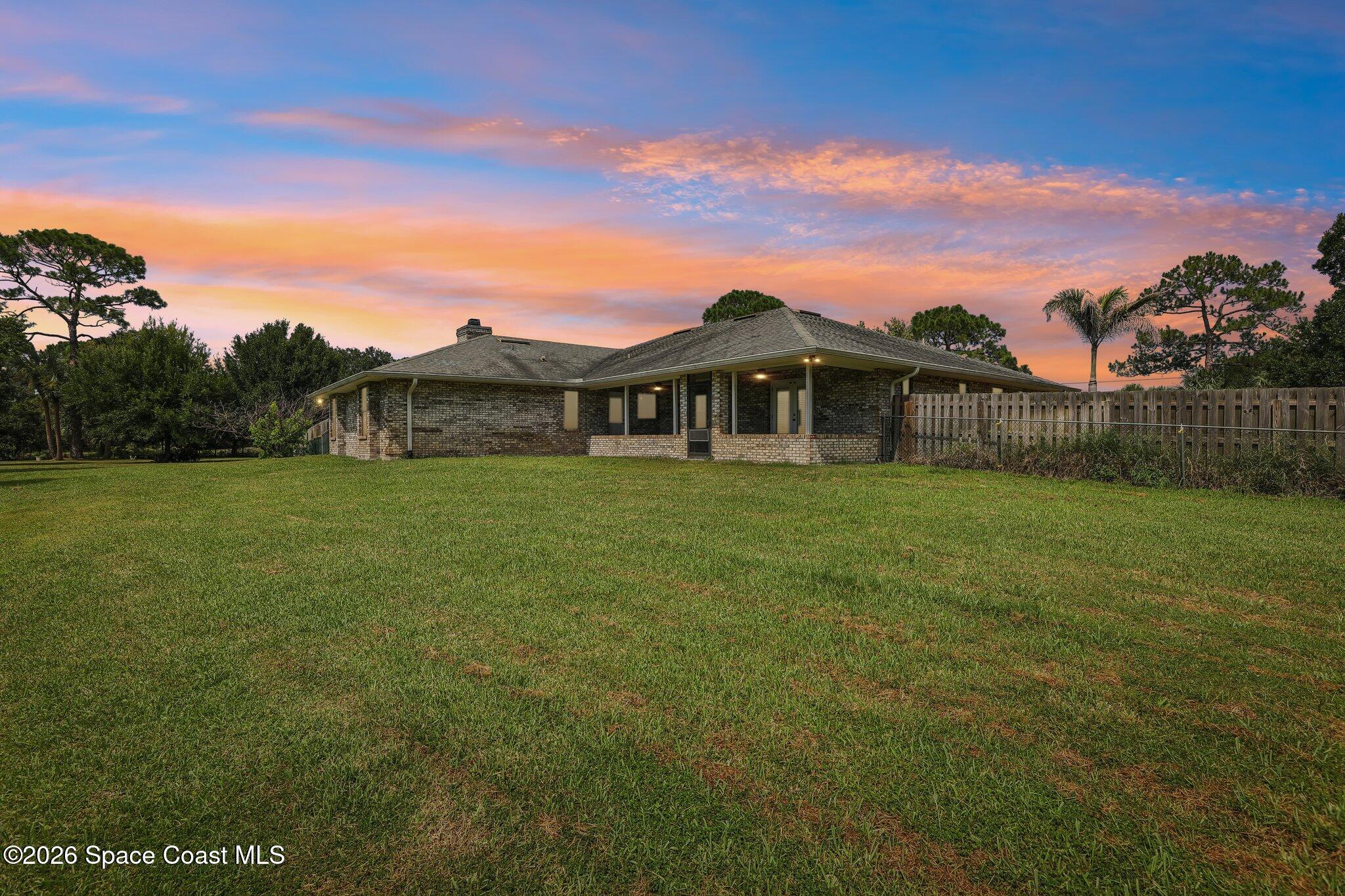 2460 Lacourt Lane