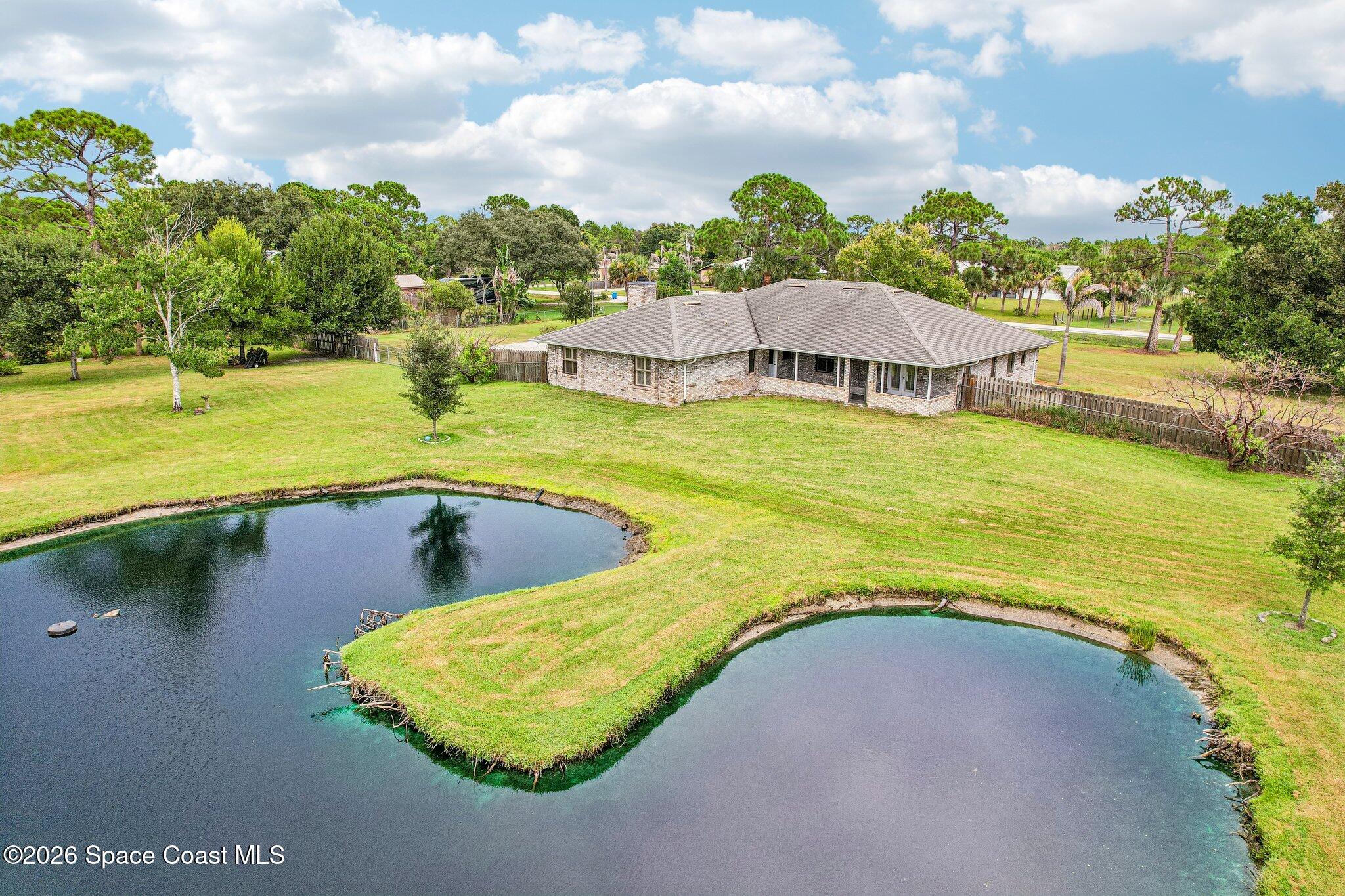 2460 Lacourt Lane