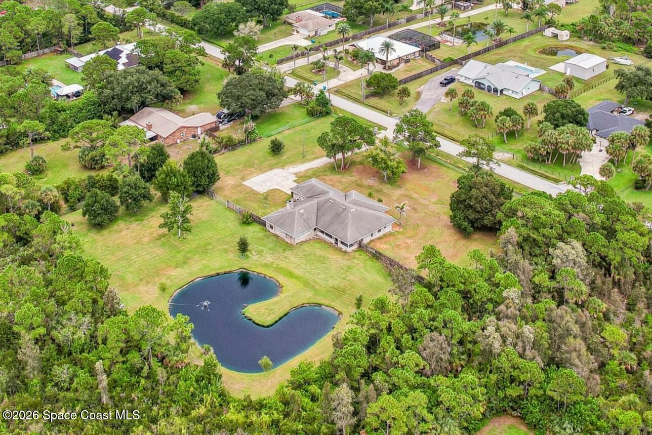 2460 Lacourt Lane