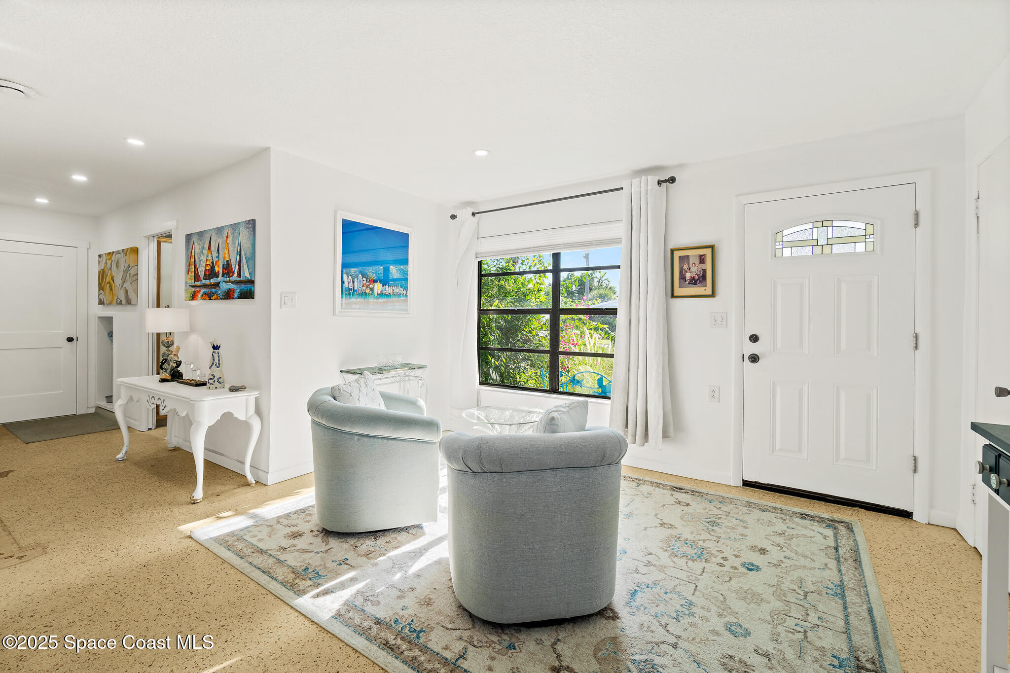 300 Pelican Drive
