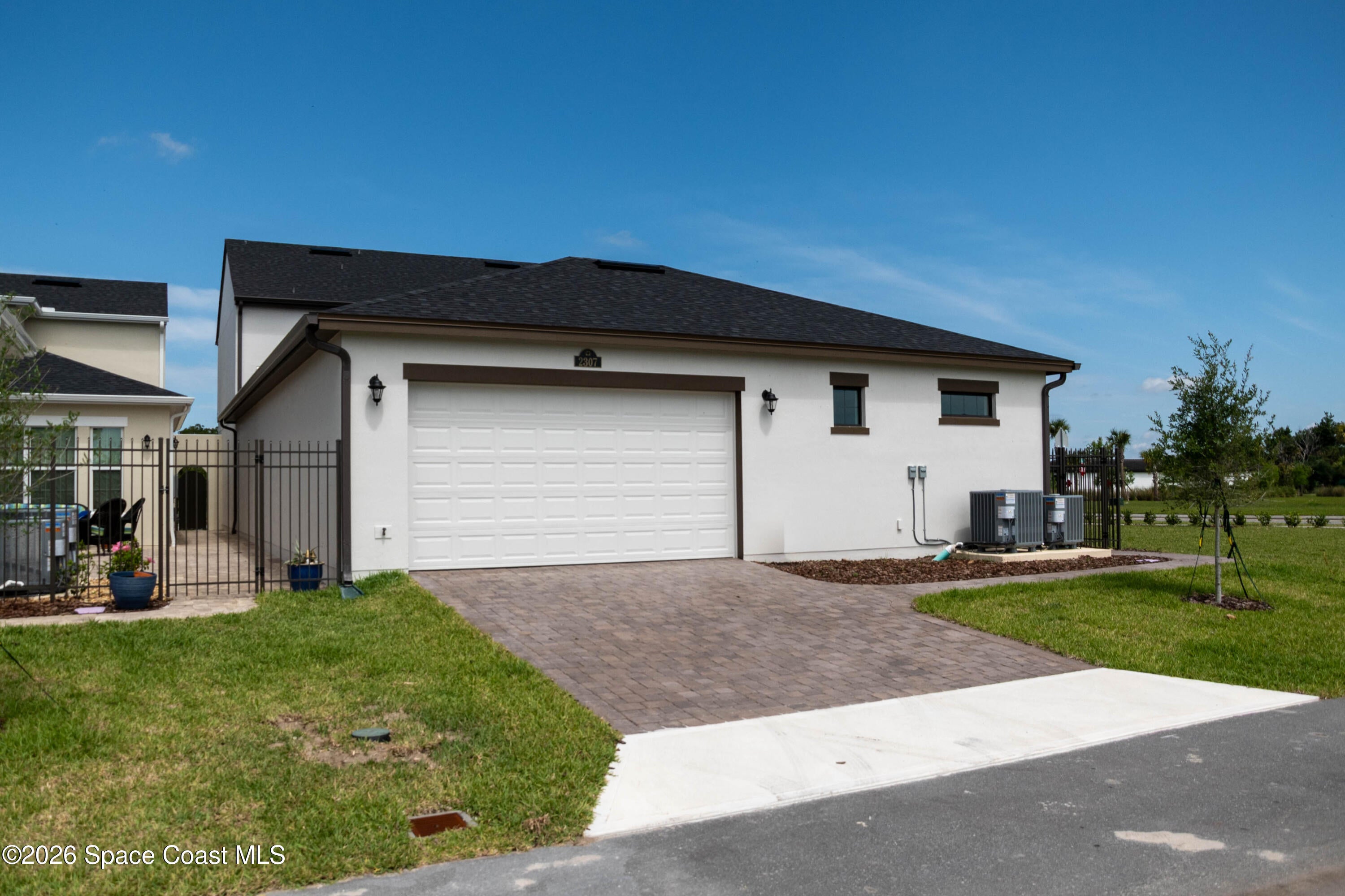 2307 Spur Drive