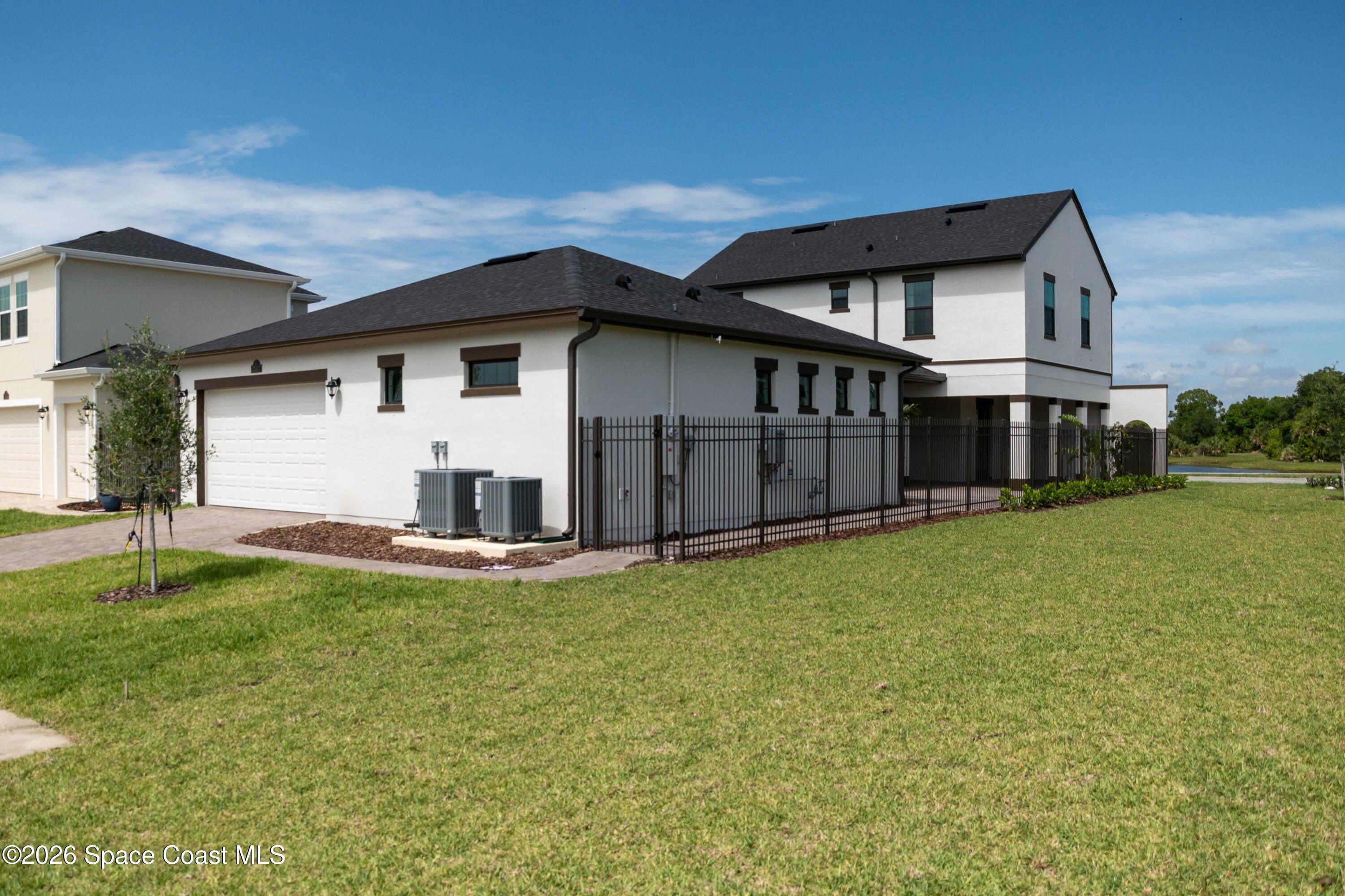 2307 Spur Drive