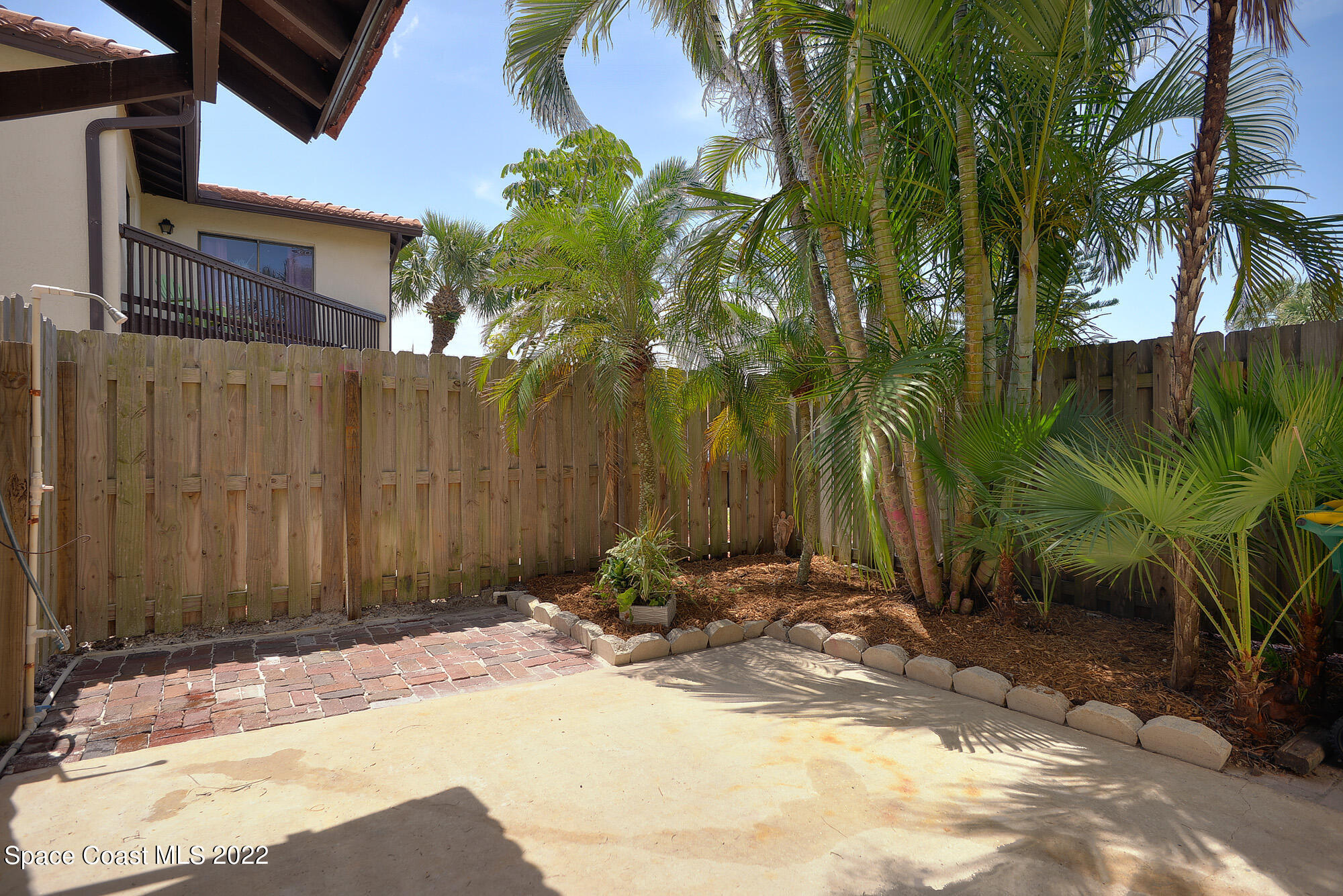 3237 Sea Oats Circle