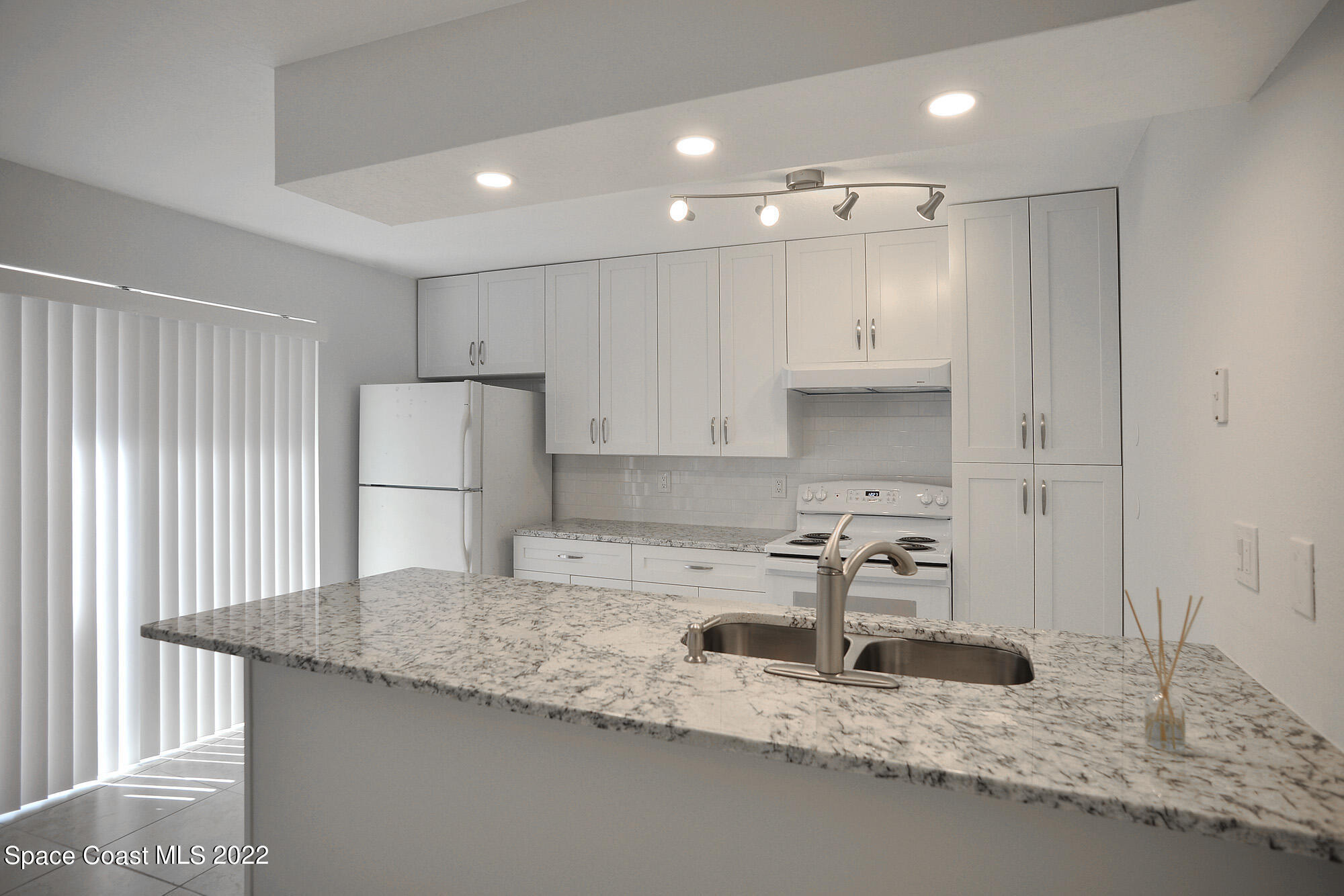 3237 Sea Oats Circle