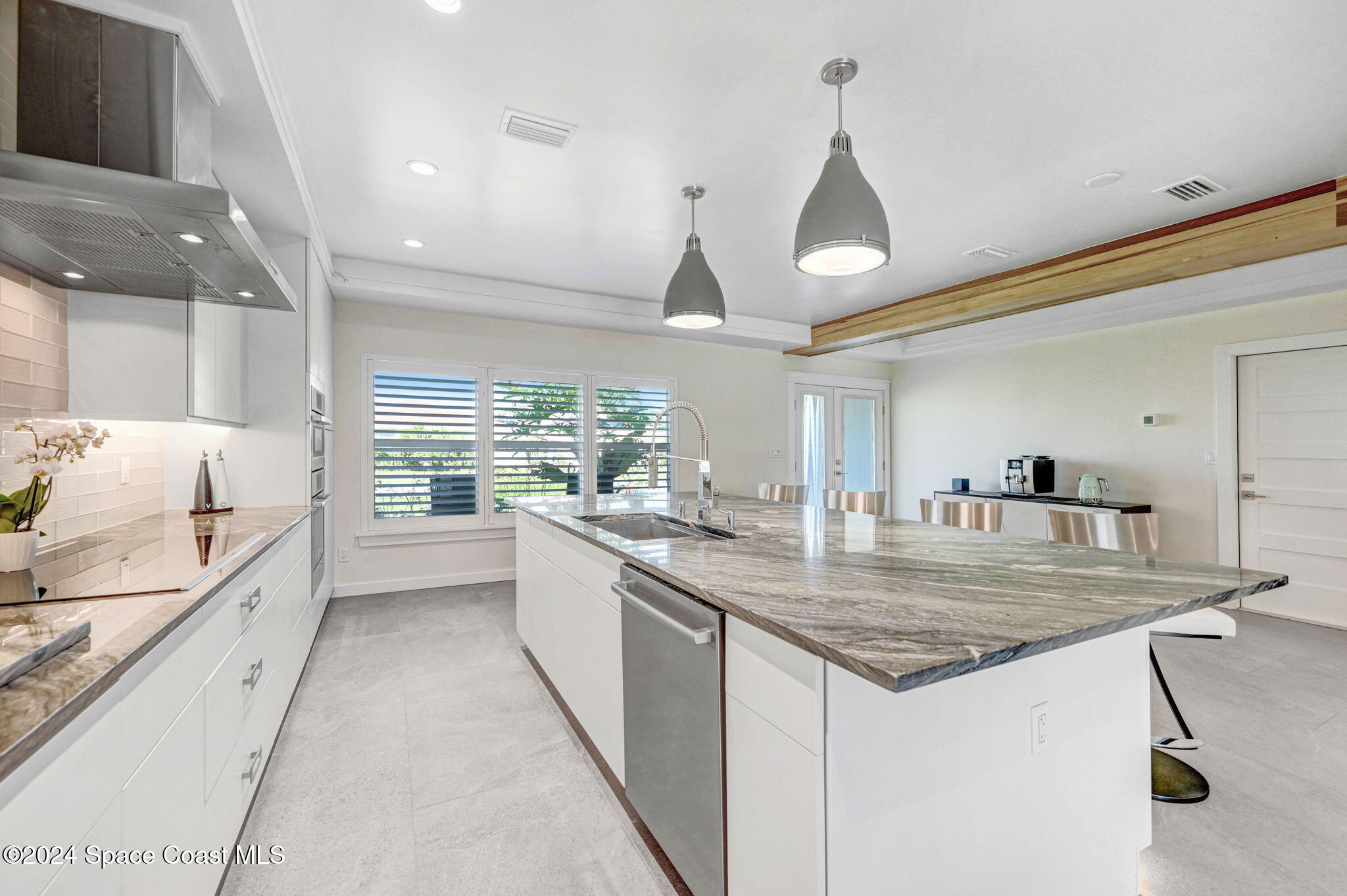 379 Hiawatha Way