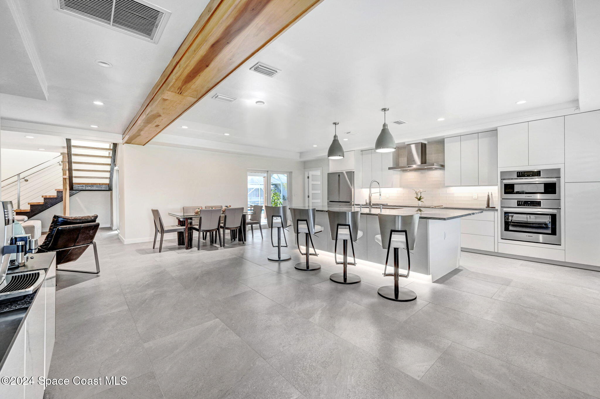 379 Hiawatha Way