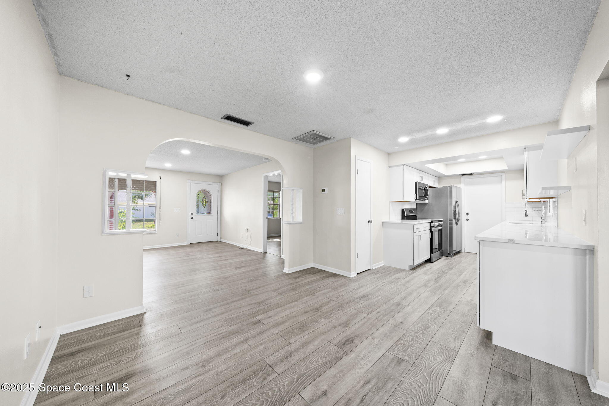 101 Eureka Avenue NE