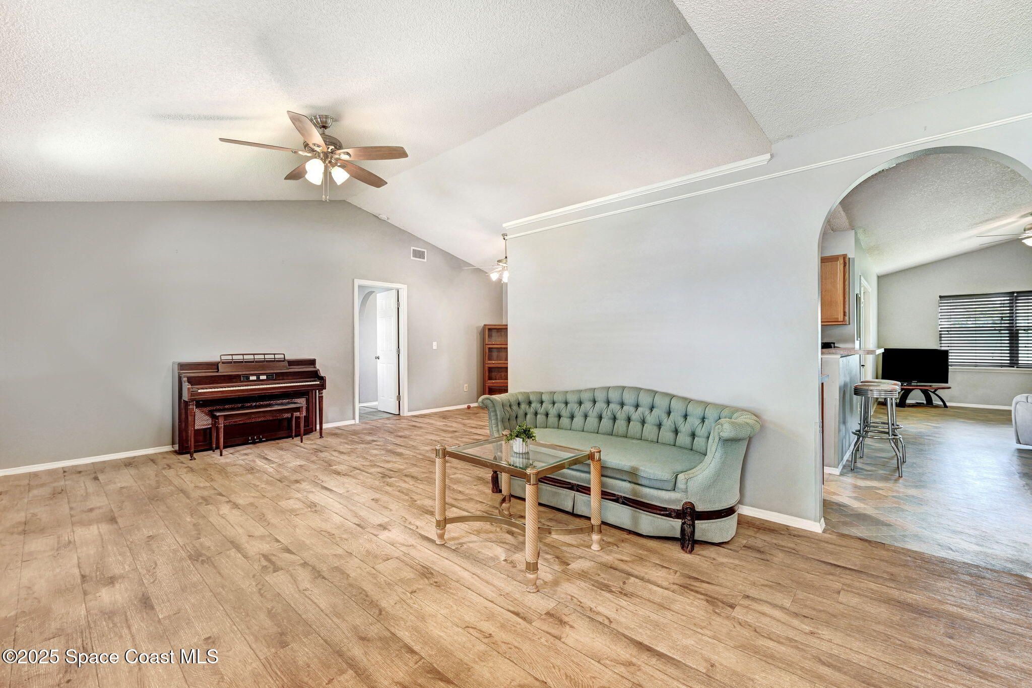 273 Jacaranda Avenue NW