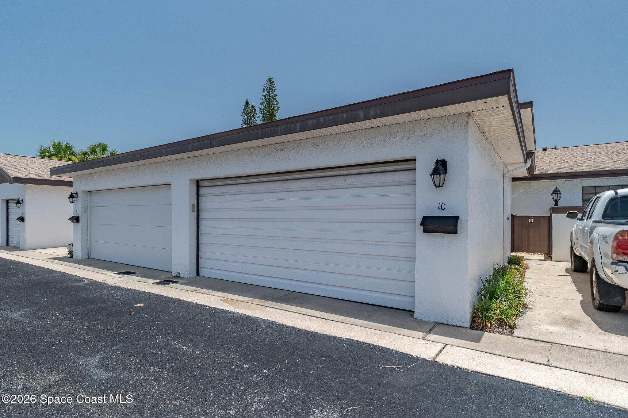 Photo 1 of 32 — 255 Paradise Boulevard 10, Indialantic, FL 32903