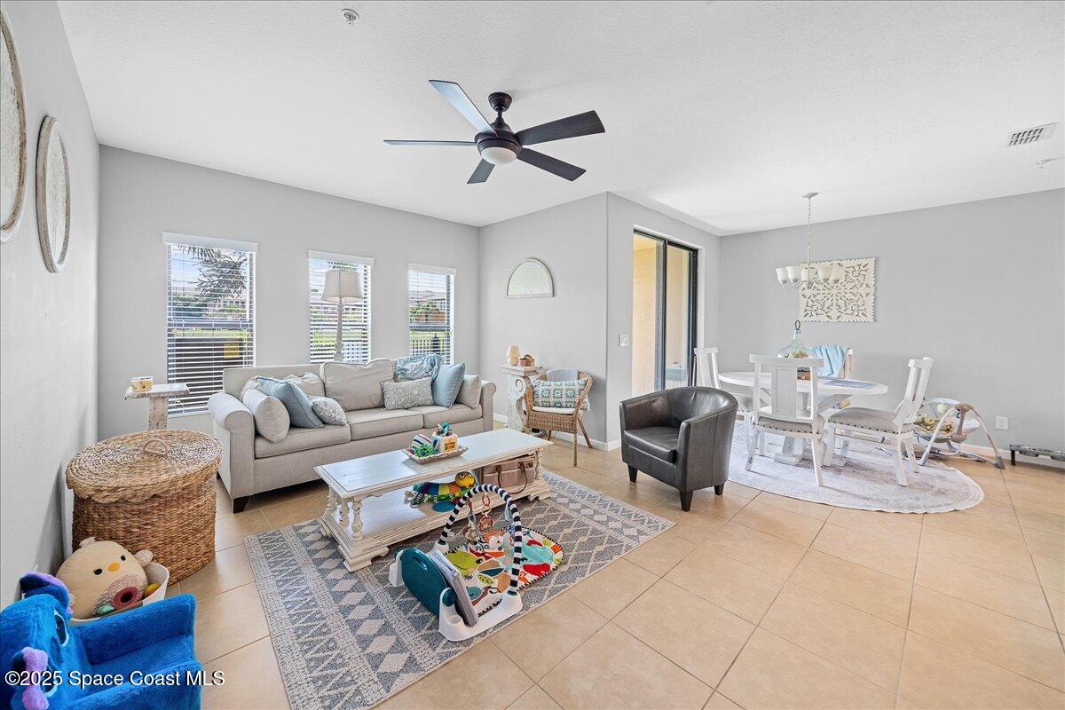 1410 Lara Circle