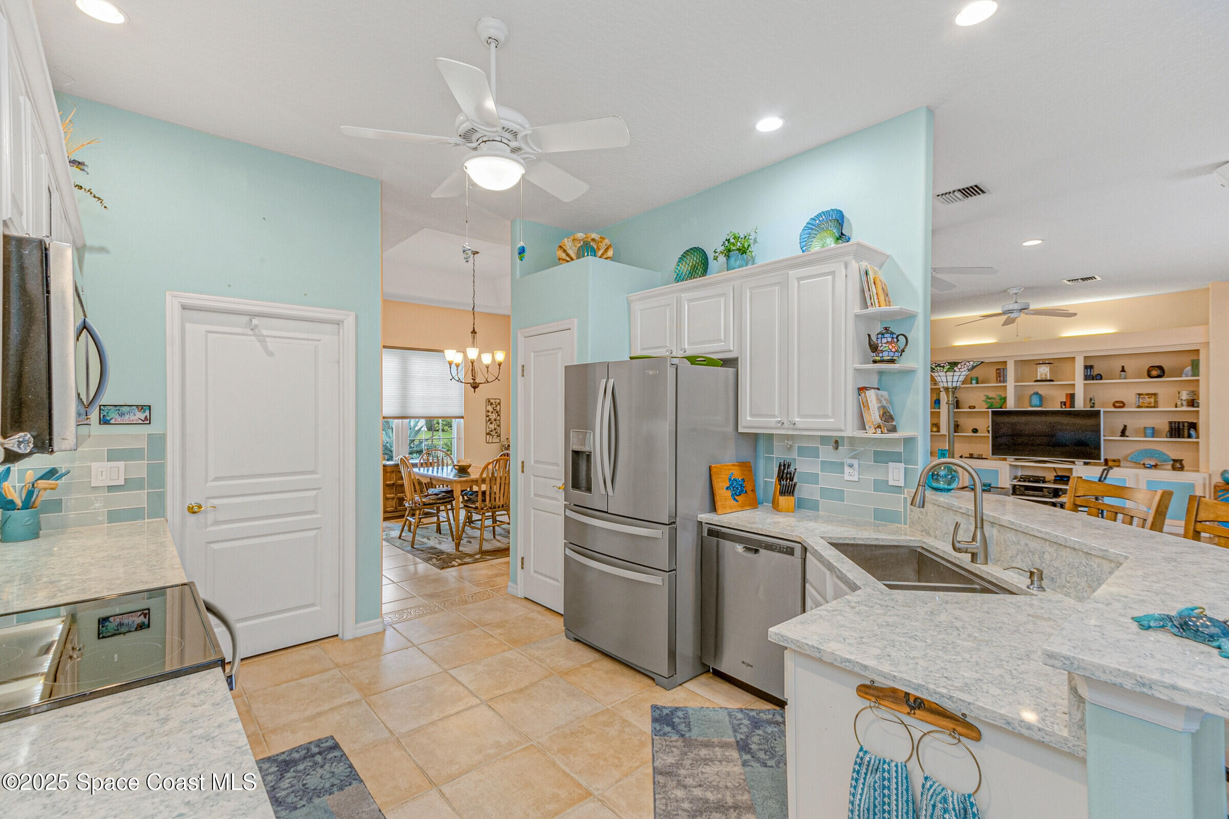 220 Seaglass Drive