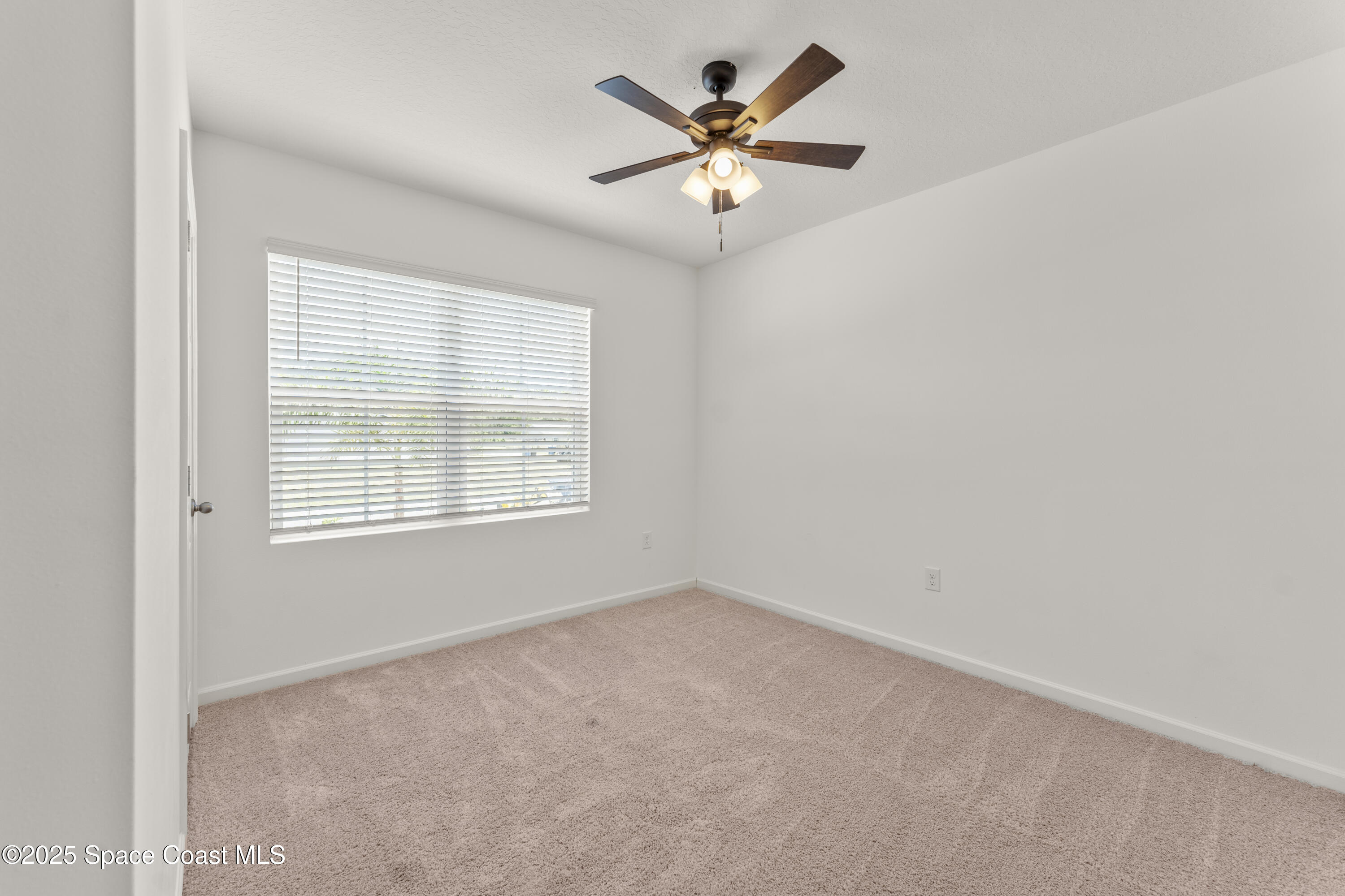 1085 Cranberry Road SE