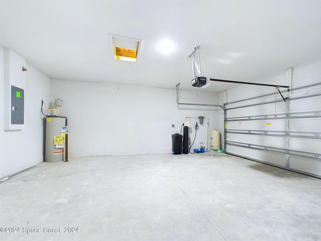 Photo of 3351 Freedom Avenue SW, Palm Bay, FL 32908 (MLS # 1056539)