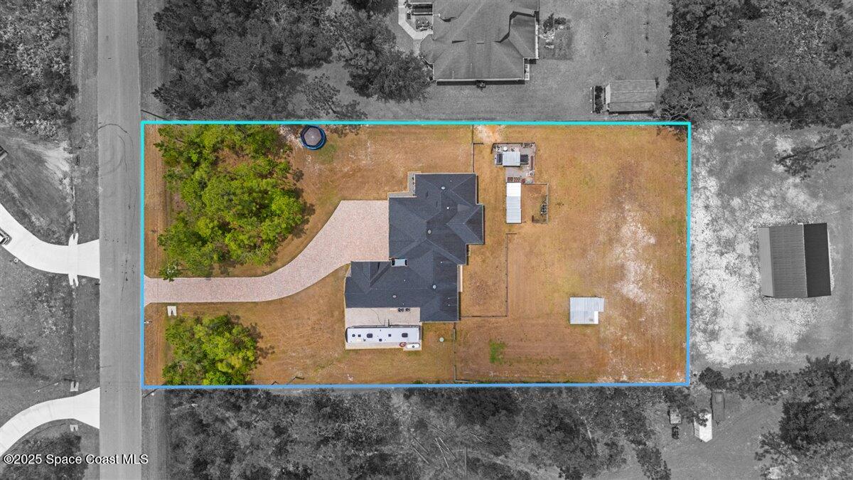 19139 Mardi Gras Street