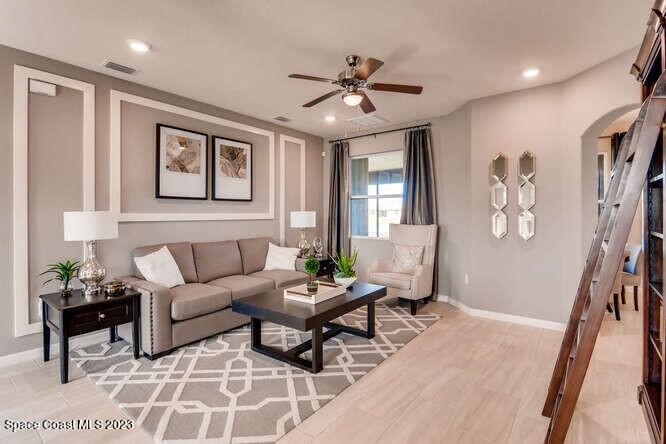6921 Cameo Drive