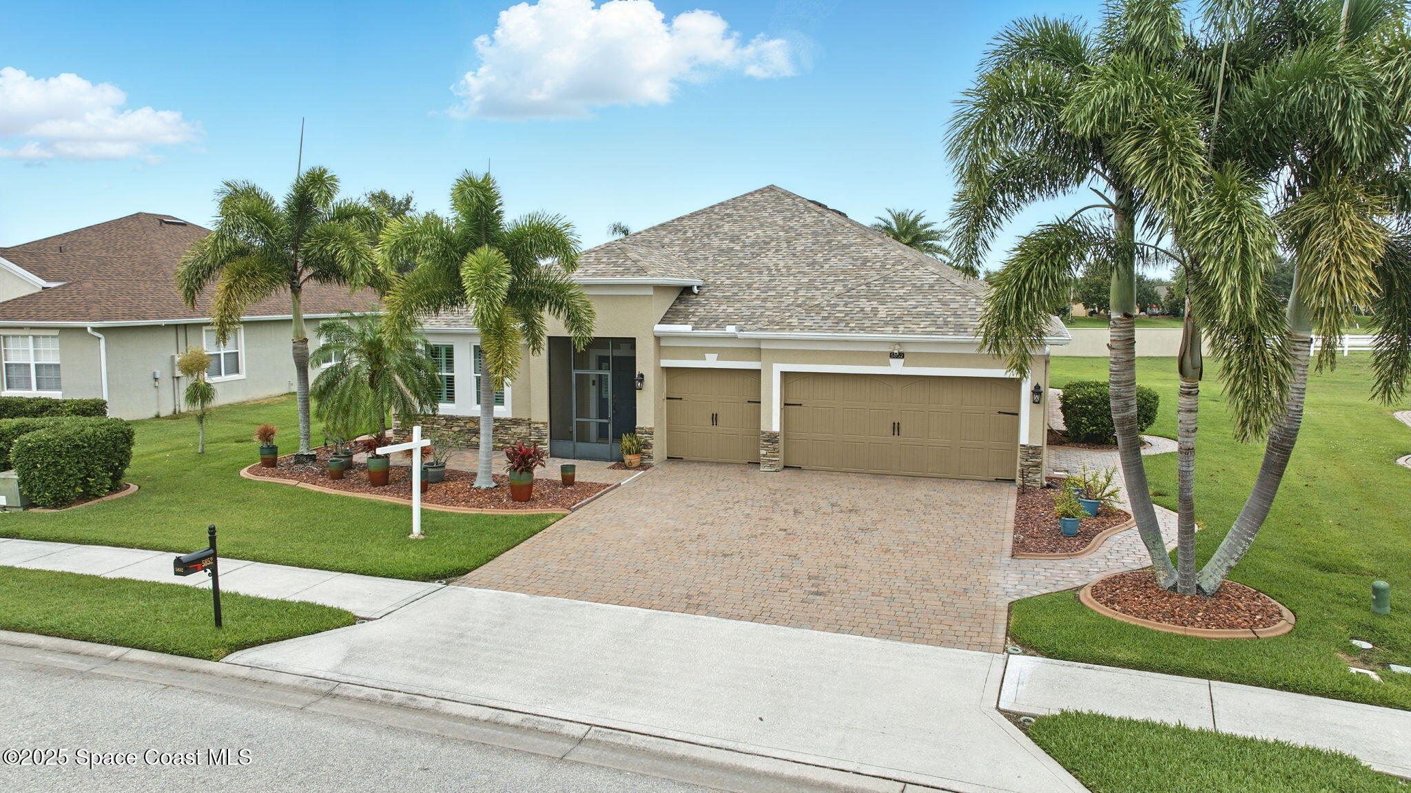5852 Goleta Circle