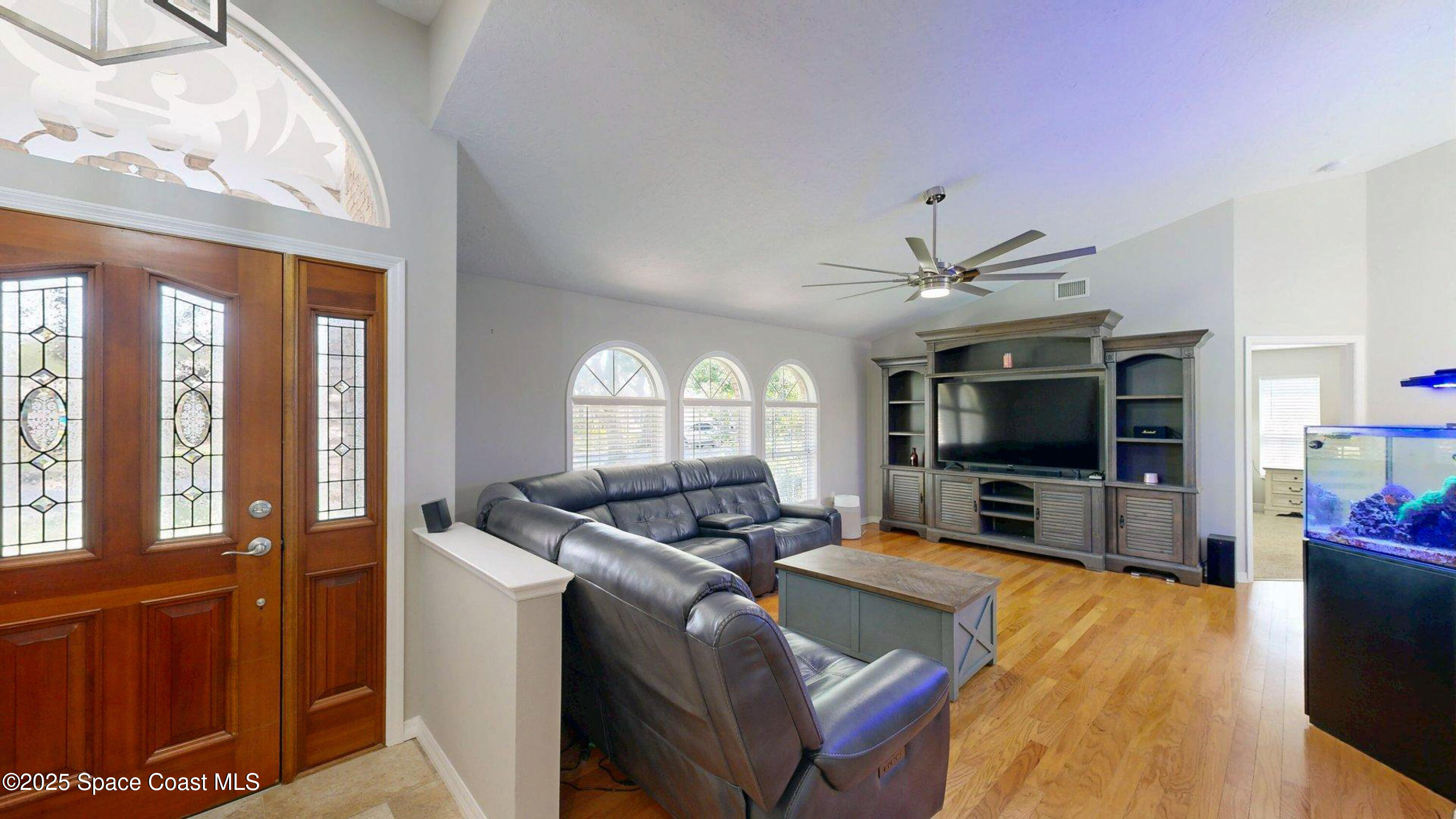 207 Waterbury Lane