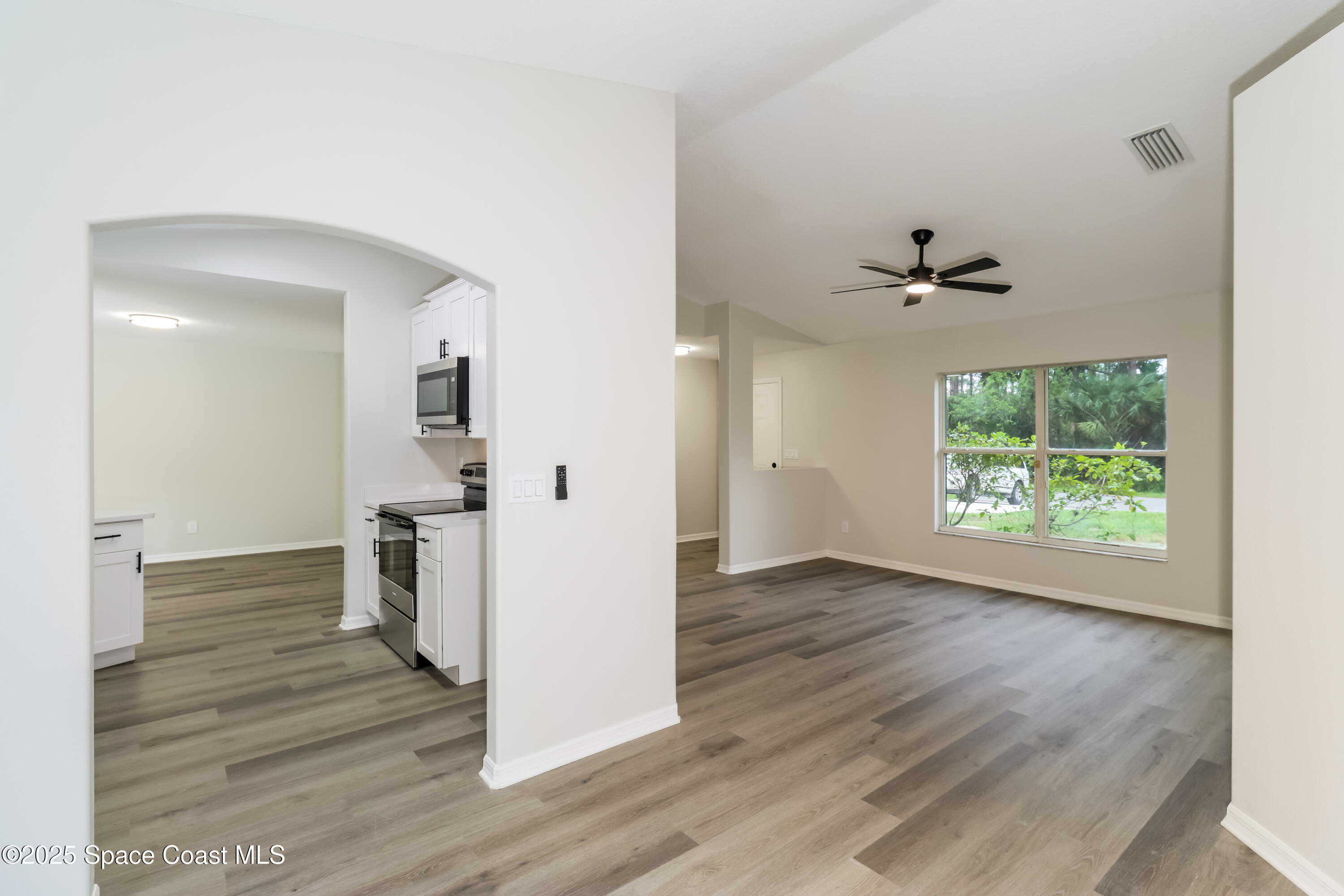 366 Reading Street SE