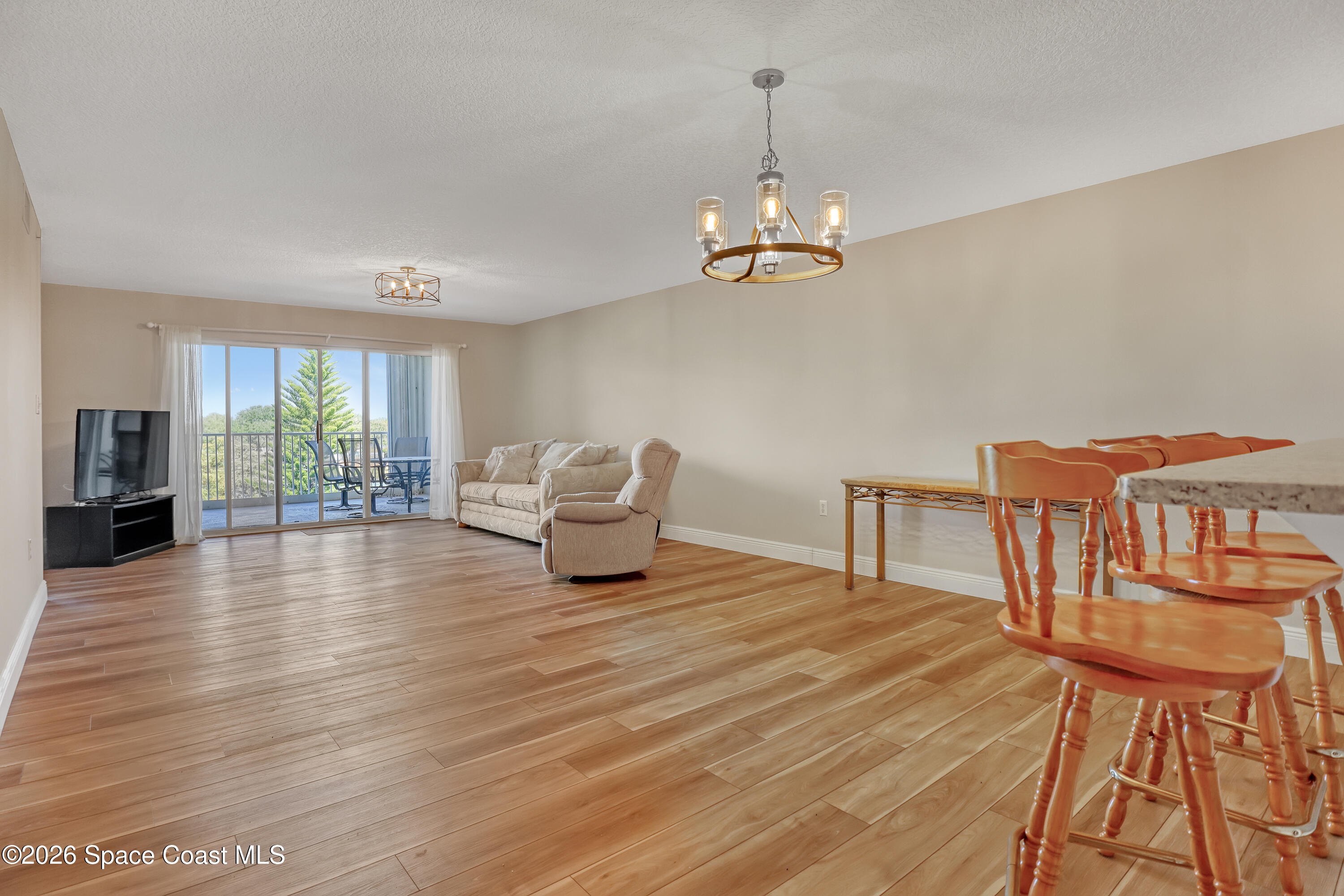 602 Shorewood Drive A305