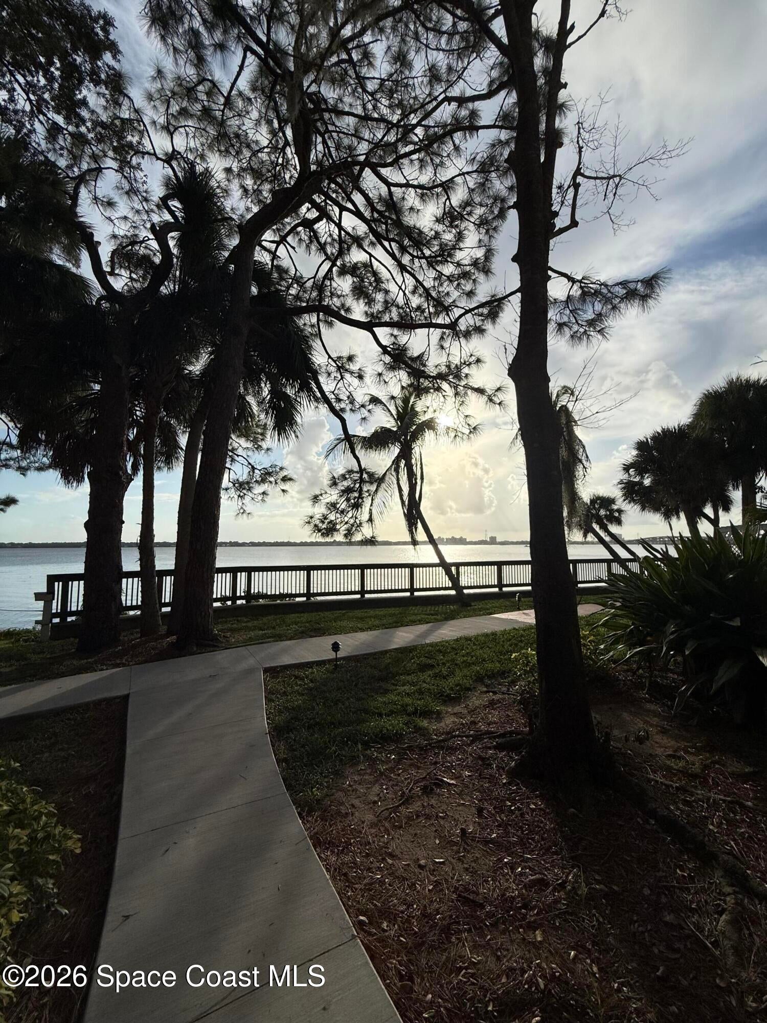 225 S Tropical Trail 617
