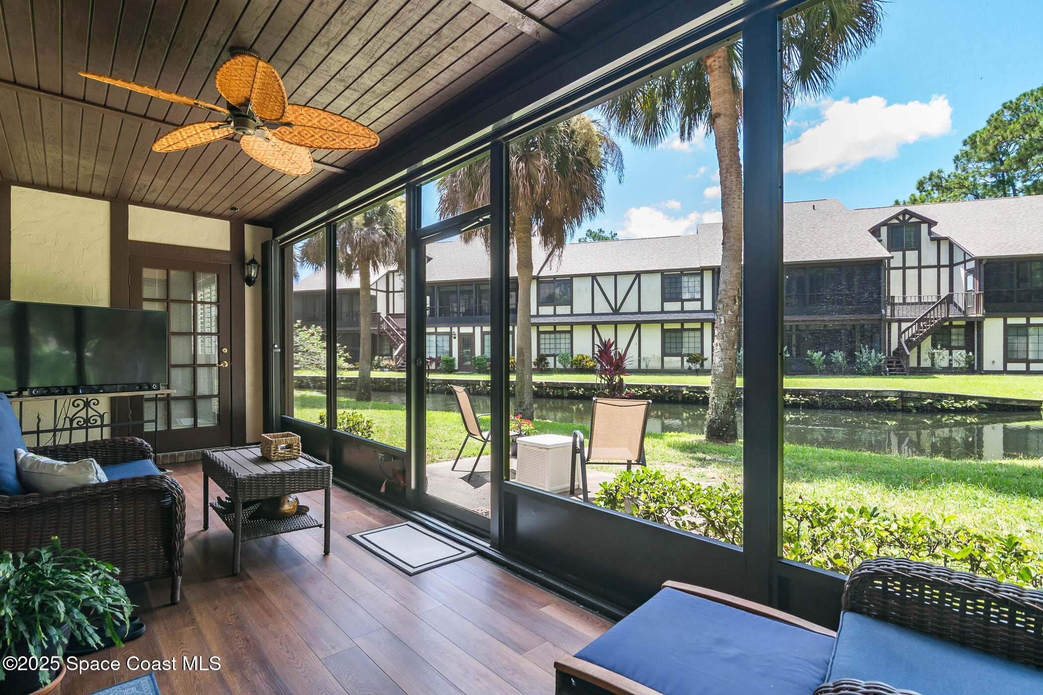 797 Greenwood Manor Cir Circle 12-D