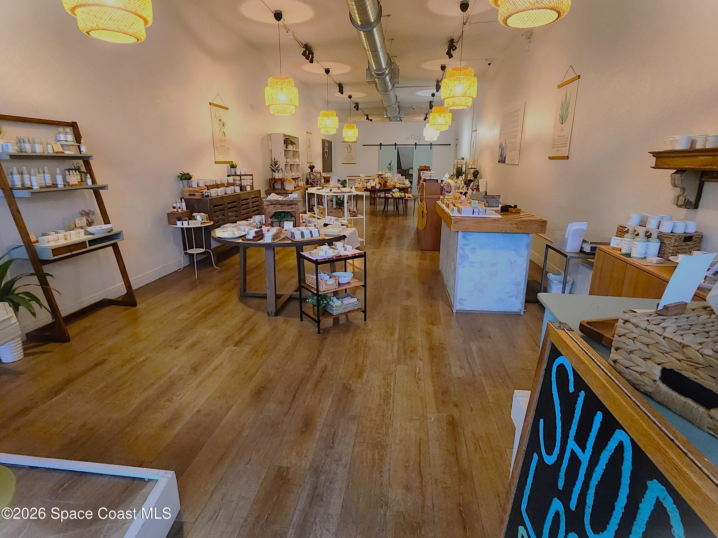 847 E New Haven Avenue 847 & 849