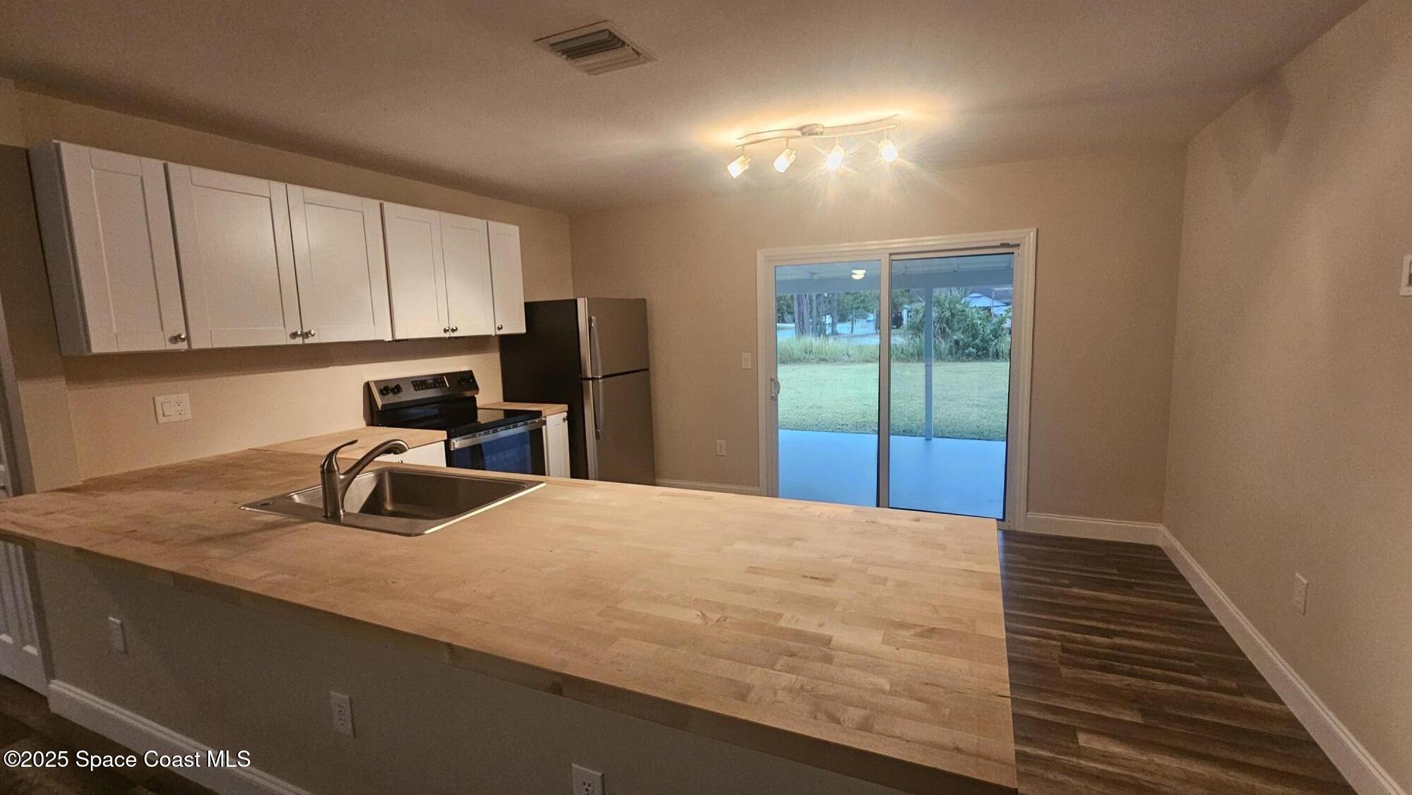 1520 Lucky Street NW