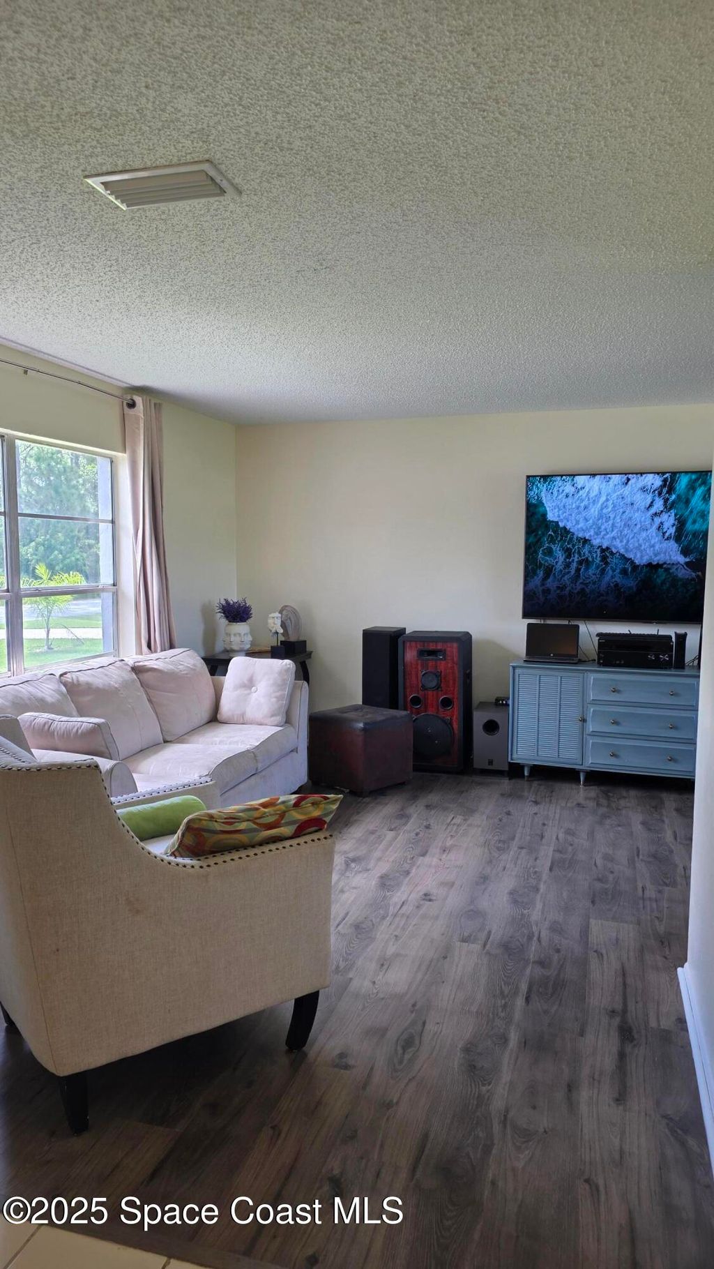 Photo of 2070 SE Waverly Avenue SE, Palm Bay, FL 32909 (MLS # 1058297)