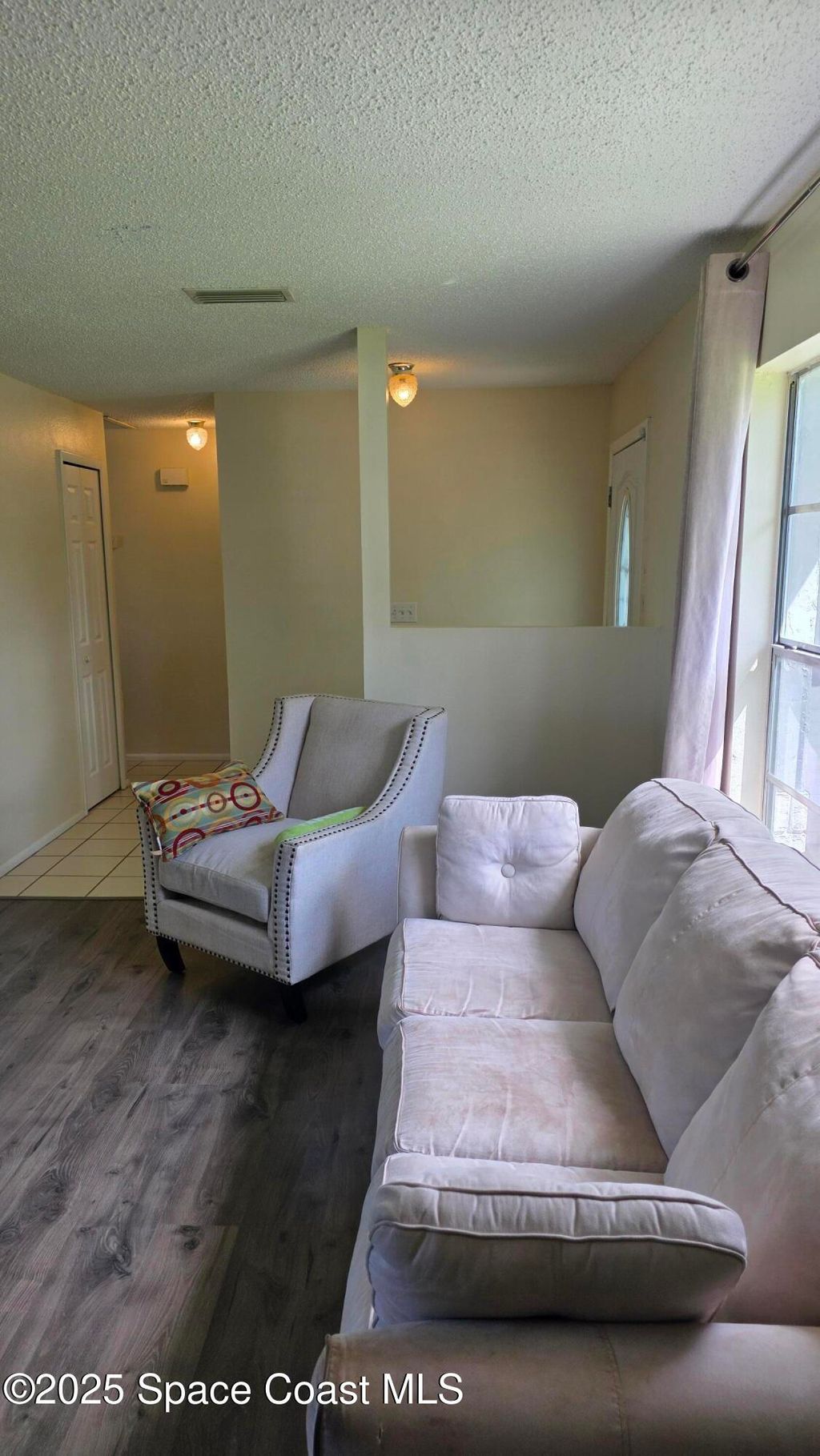 Photo of 2070 SE Waverly Avenue SE, Palm Bay, FL 32909 (MLS # 1058297)