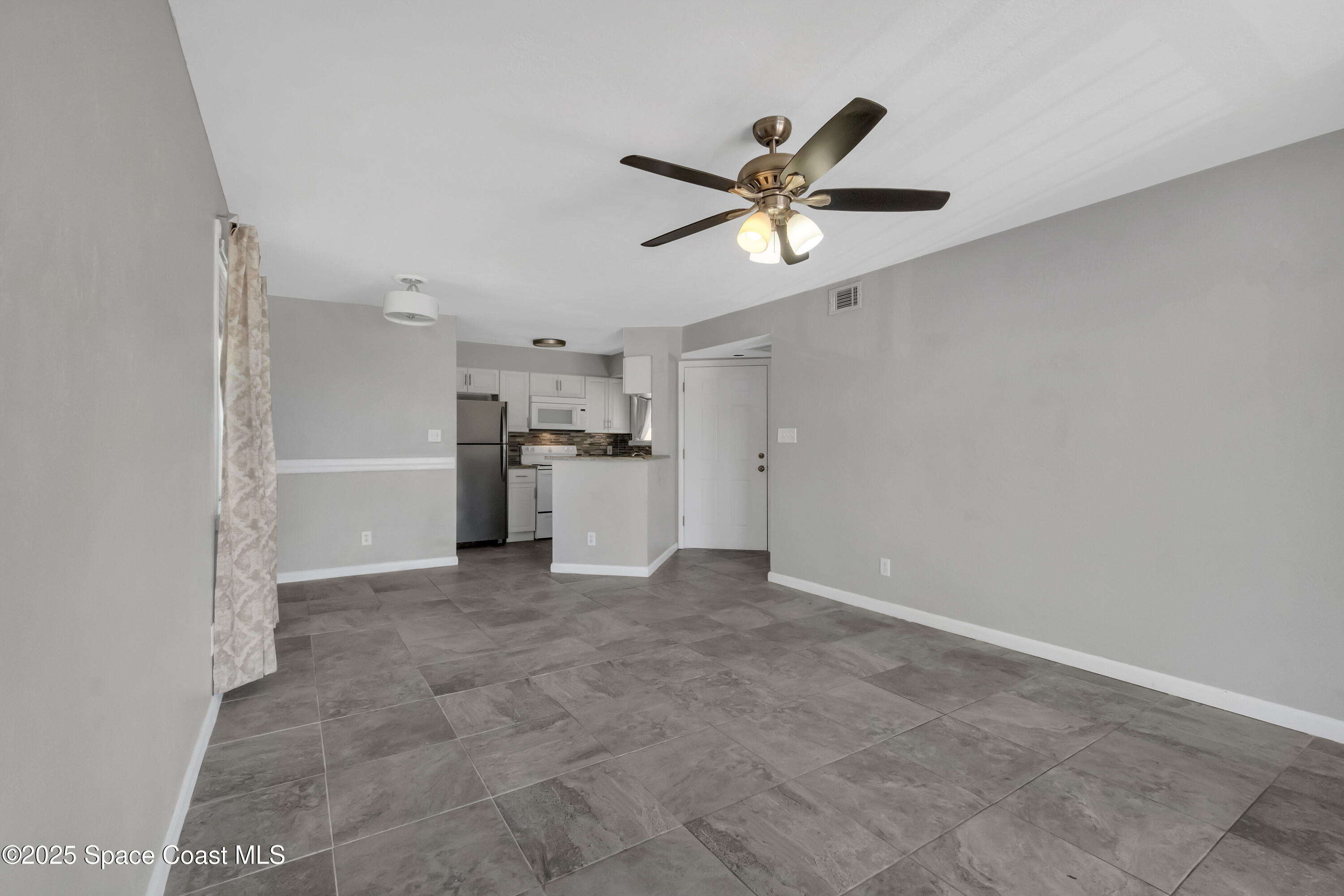 1801 Island Club Drive 577