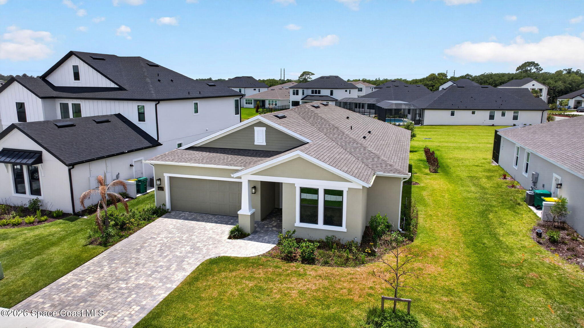 9222 Machin Place