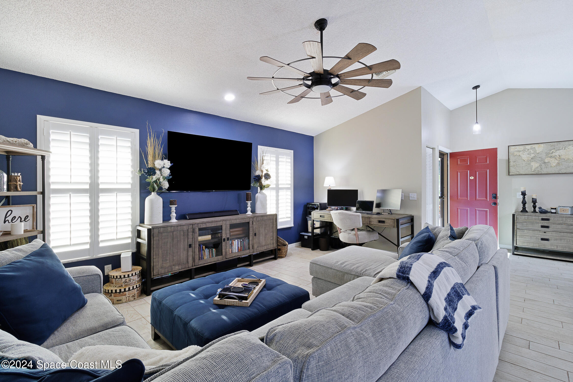 6269 N Mirror Lake Drive 6269