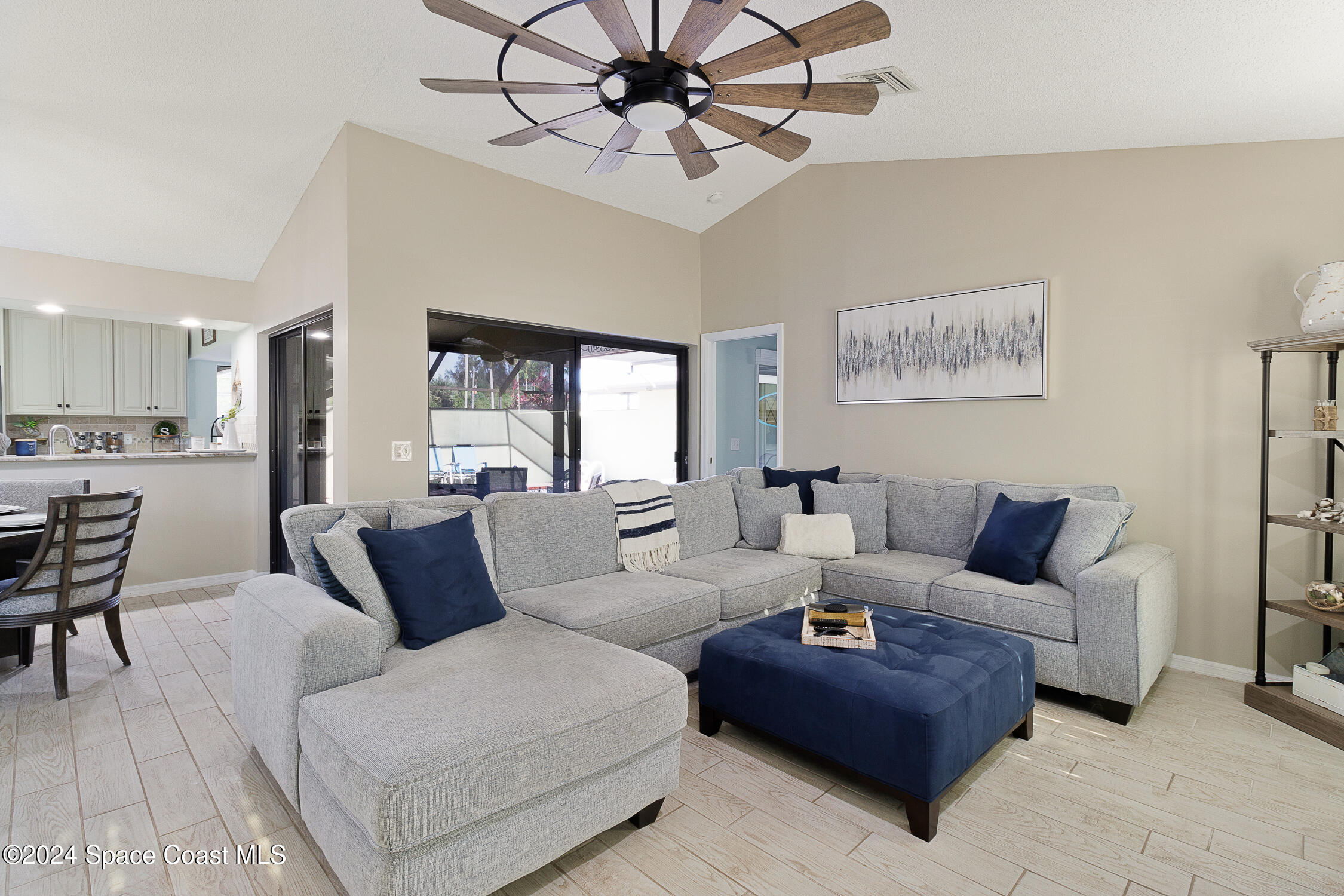 6269 N Mirror Lake Drive 6269