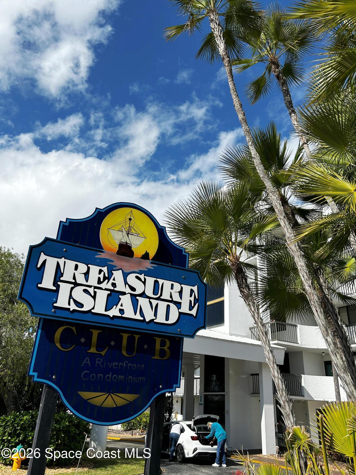 300 Columbia Drive 208-1