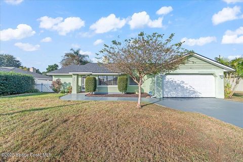 Photo of 418 Charlotta Avenue SE, Palm Bay, FL 32909 (MLS # 1064034)
