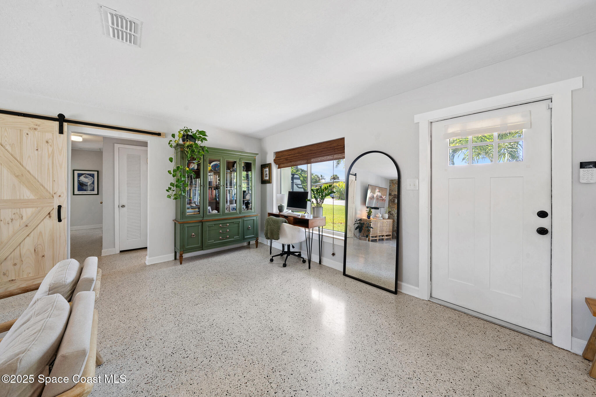 153 Clairbourne Avenue