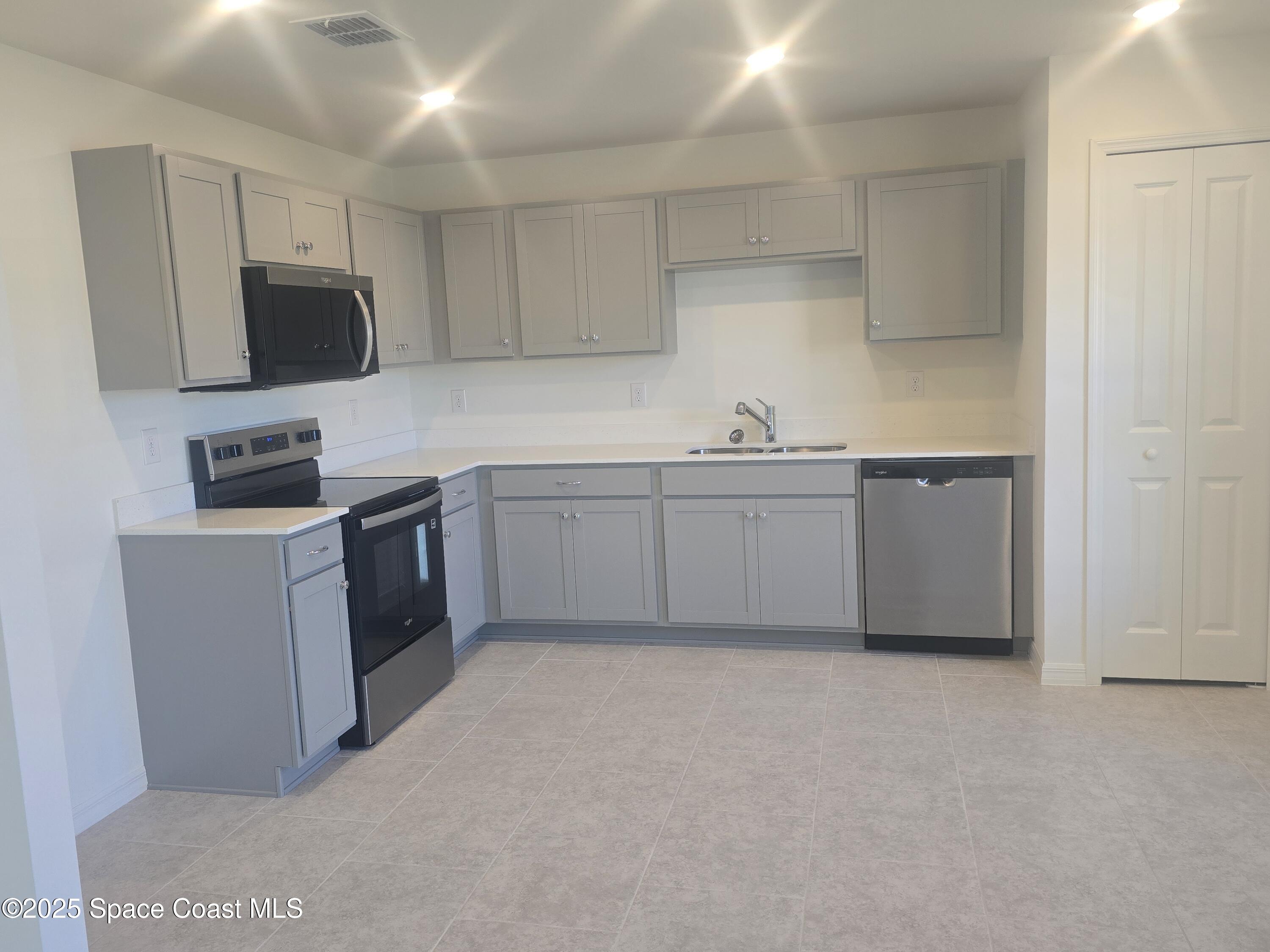 952 SW Richmond Circle SW