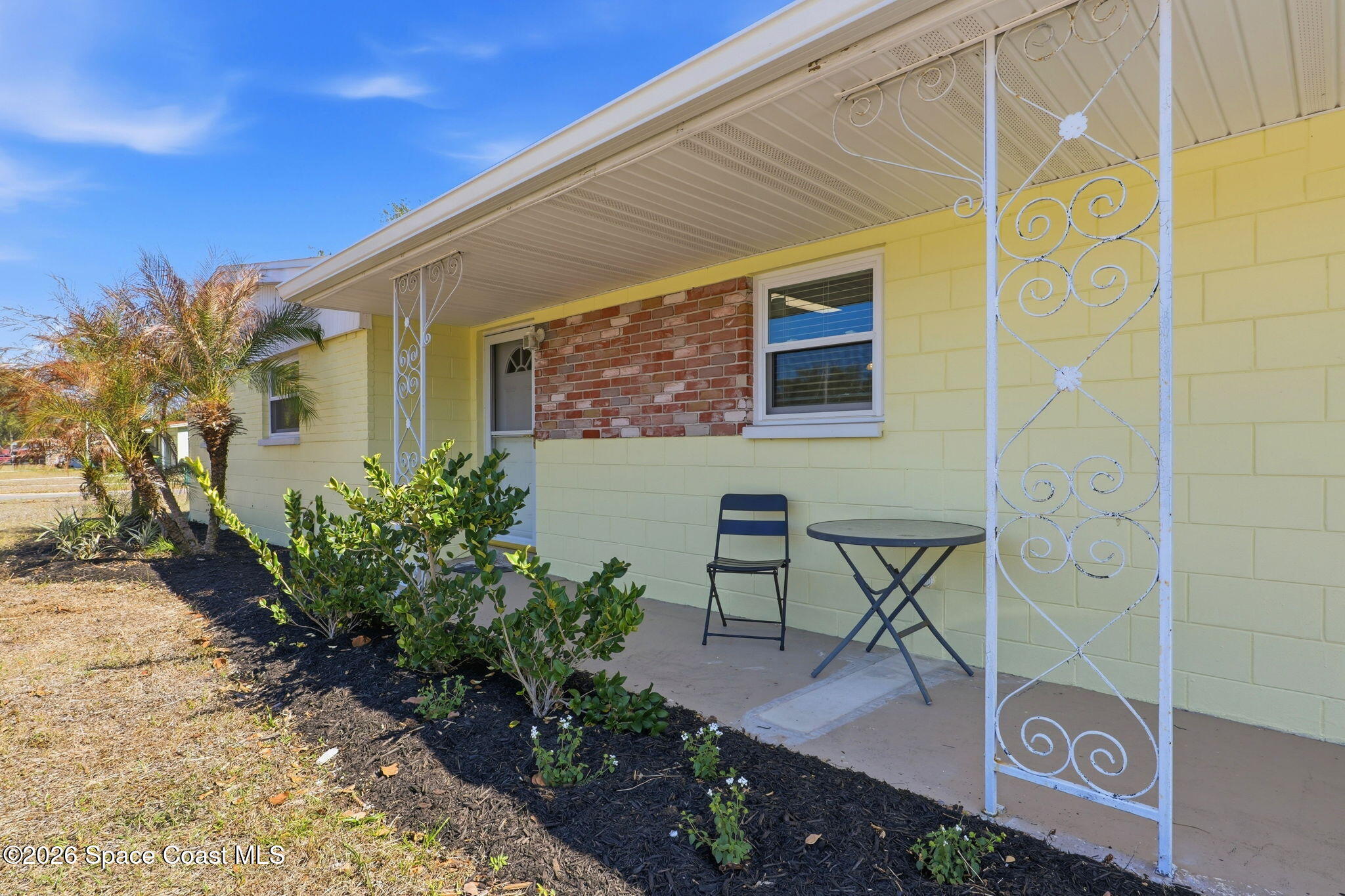 1354 S Stetson Drive