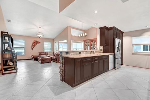 Townhouse in Melbourne FL 826 Willow Creek Lane 9.jpg