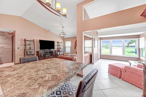 Townhouse in Melbourne FL 826 Willow Creek Lane 24.jpg