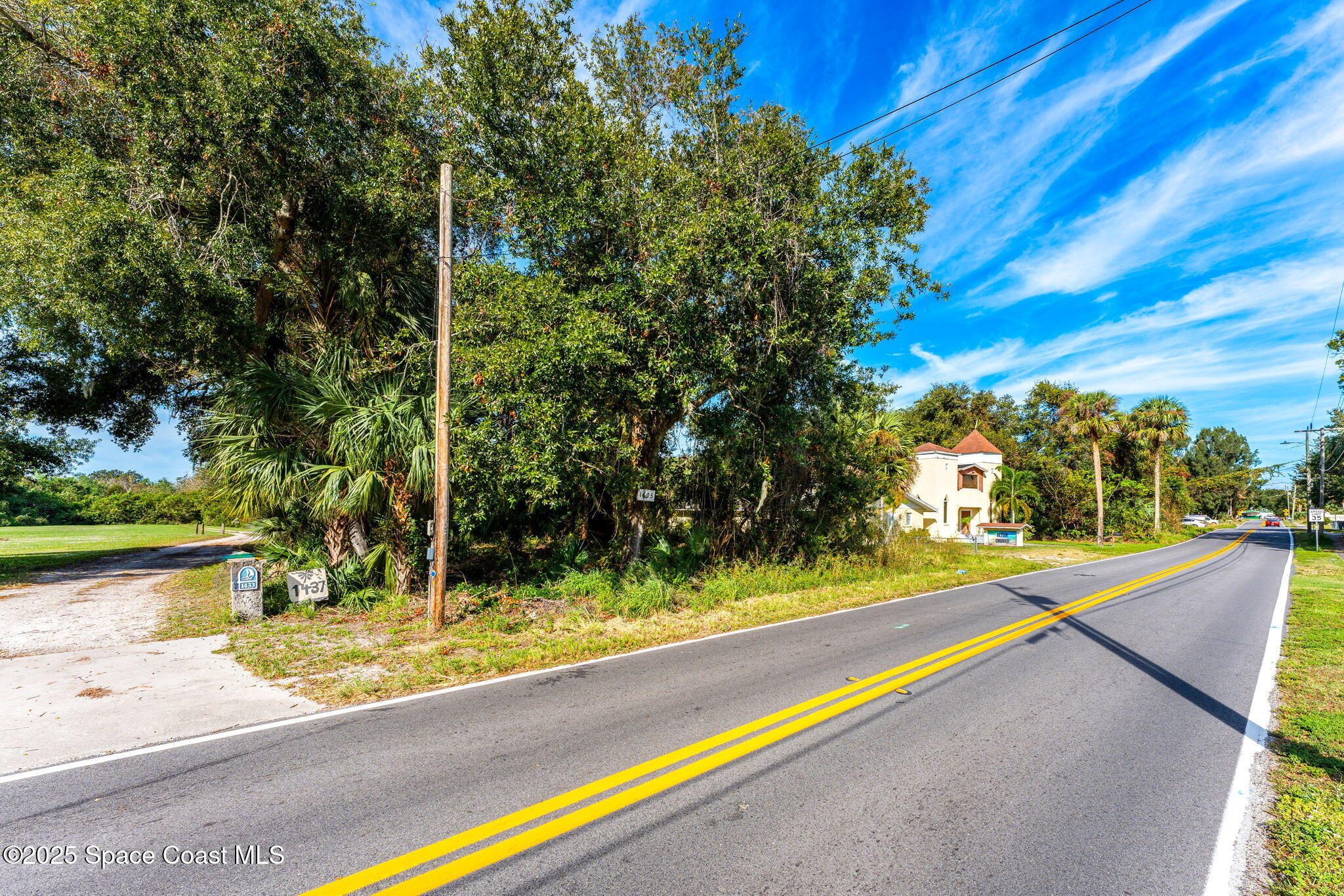 1405 N Tropical Trail