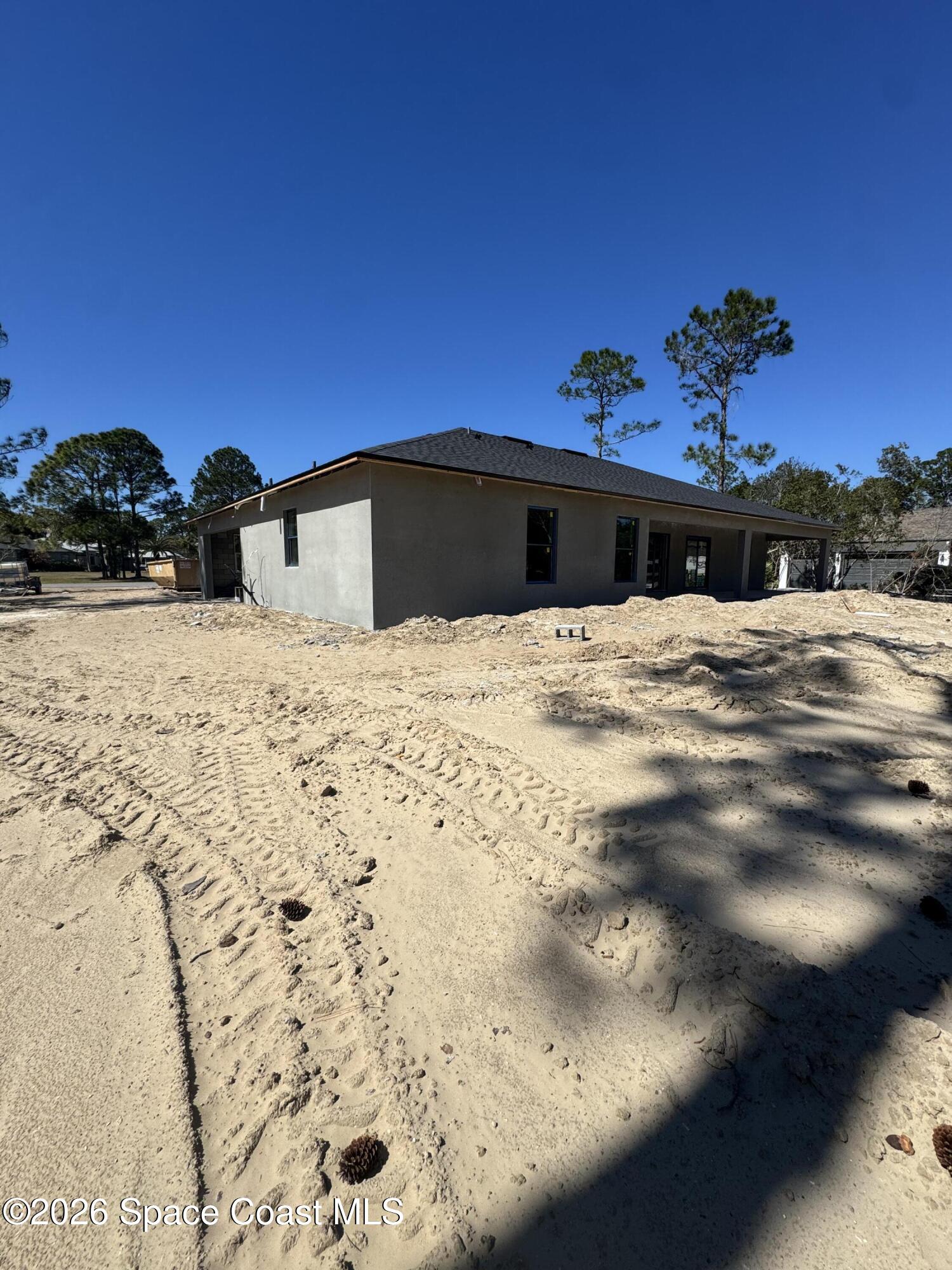 4065 Fawn Lake Boulevard