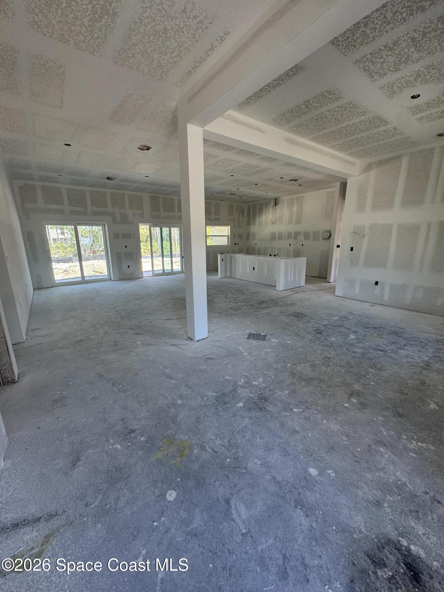 4065 Fawn Lake Boulevard