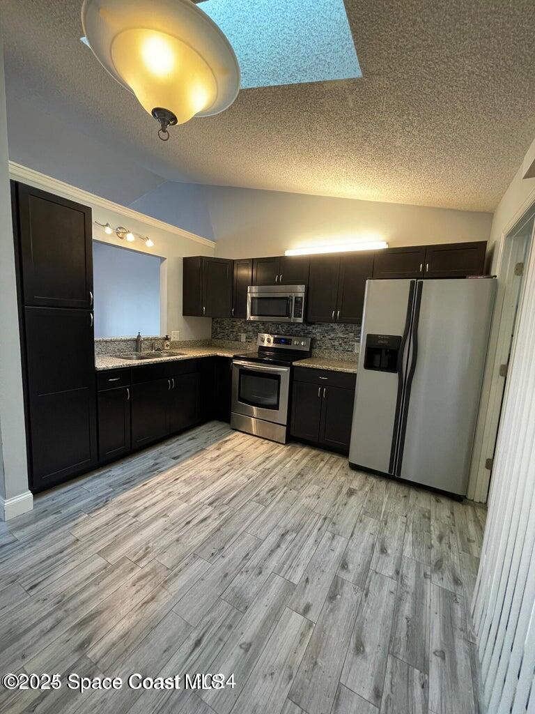 1206 Shady Pines Lane