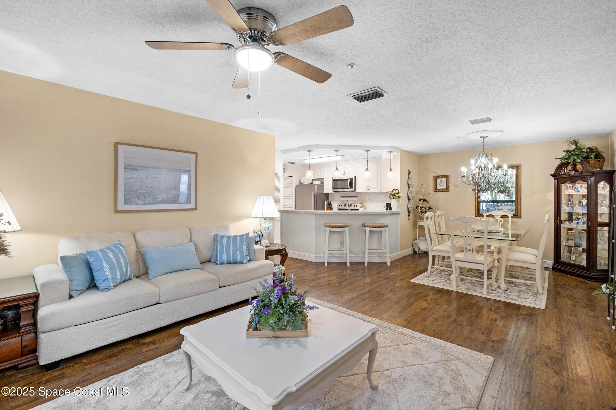 7667 N Wickham Road 302